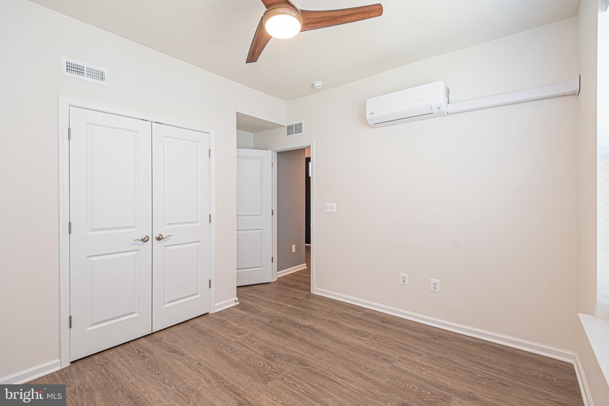 SYCAMORE CHASE - Residential