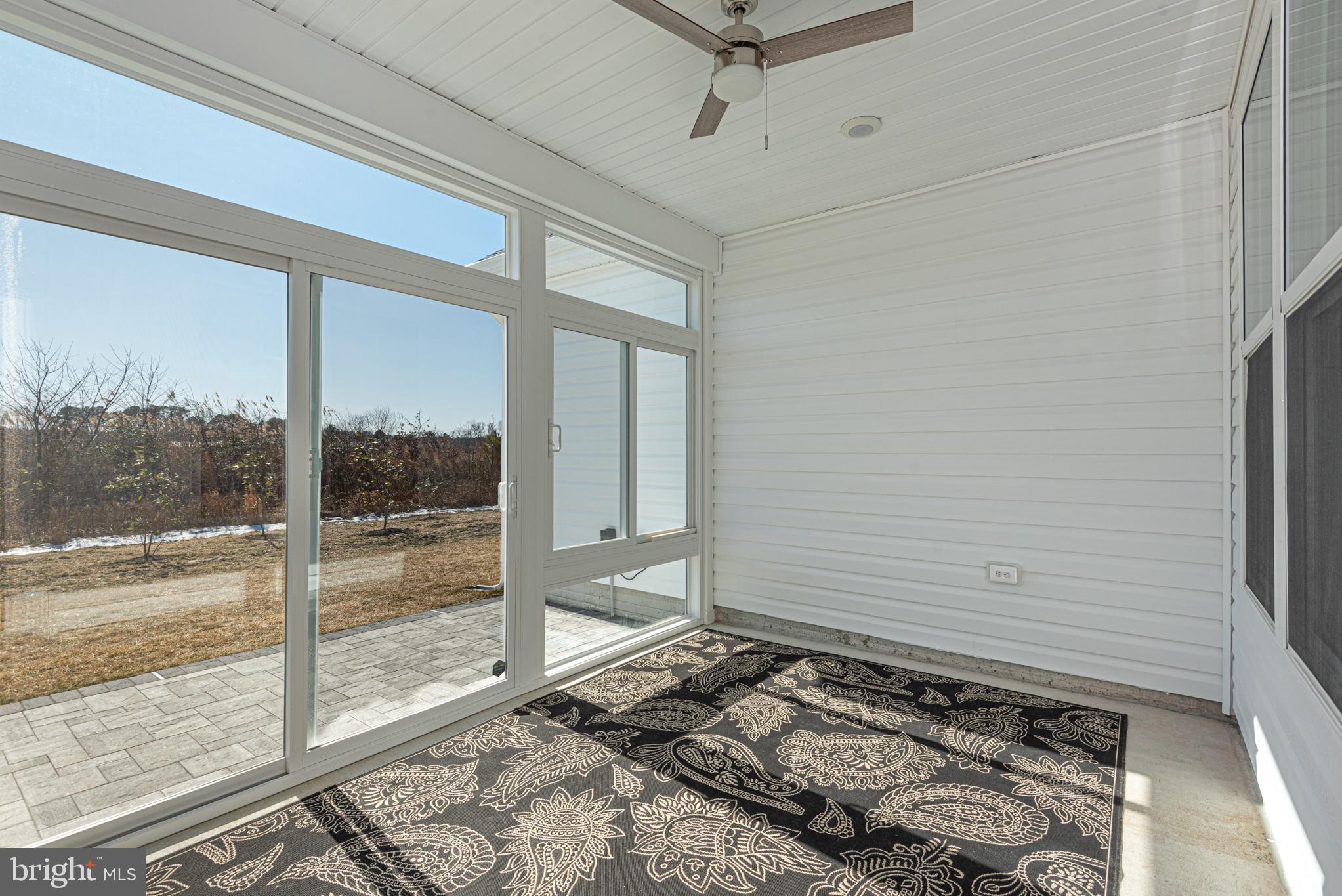 SYCAMORE CHASE - Residential