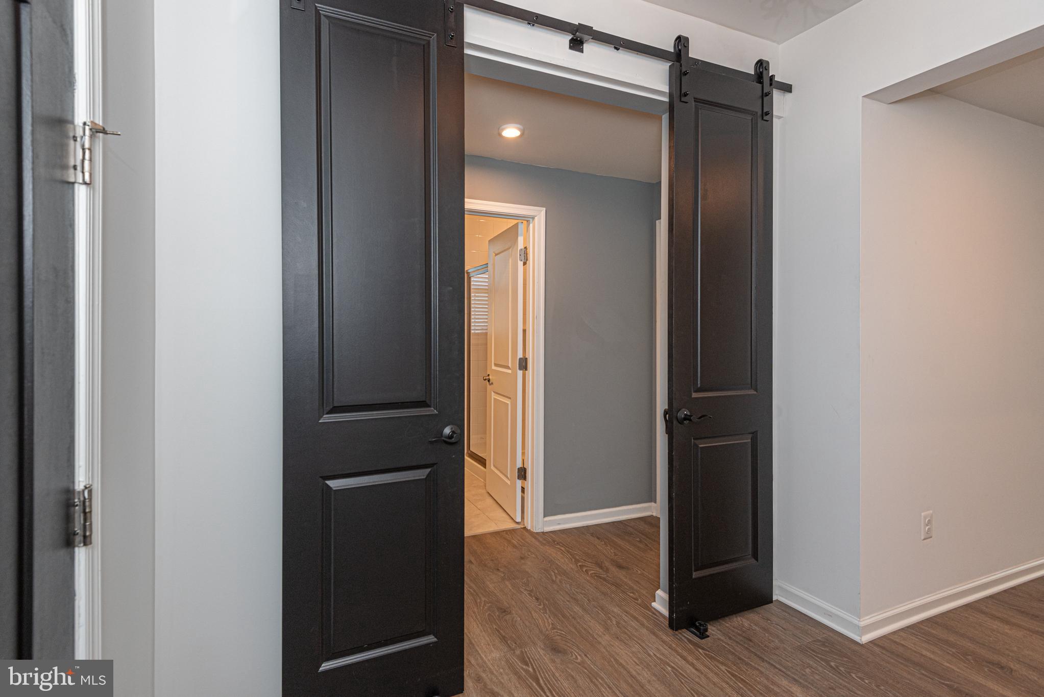 SYCAMORE CHASE - Residential