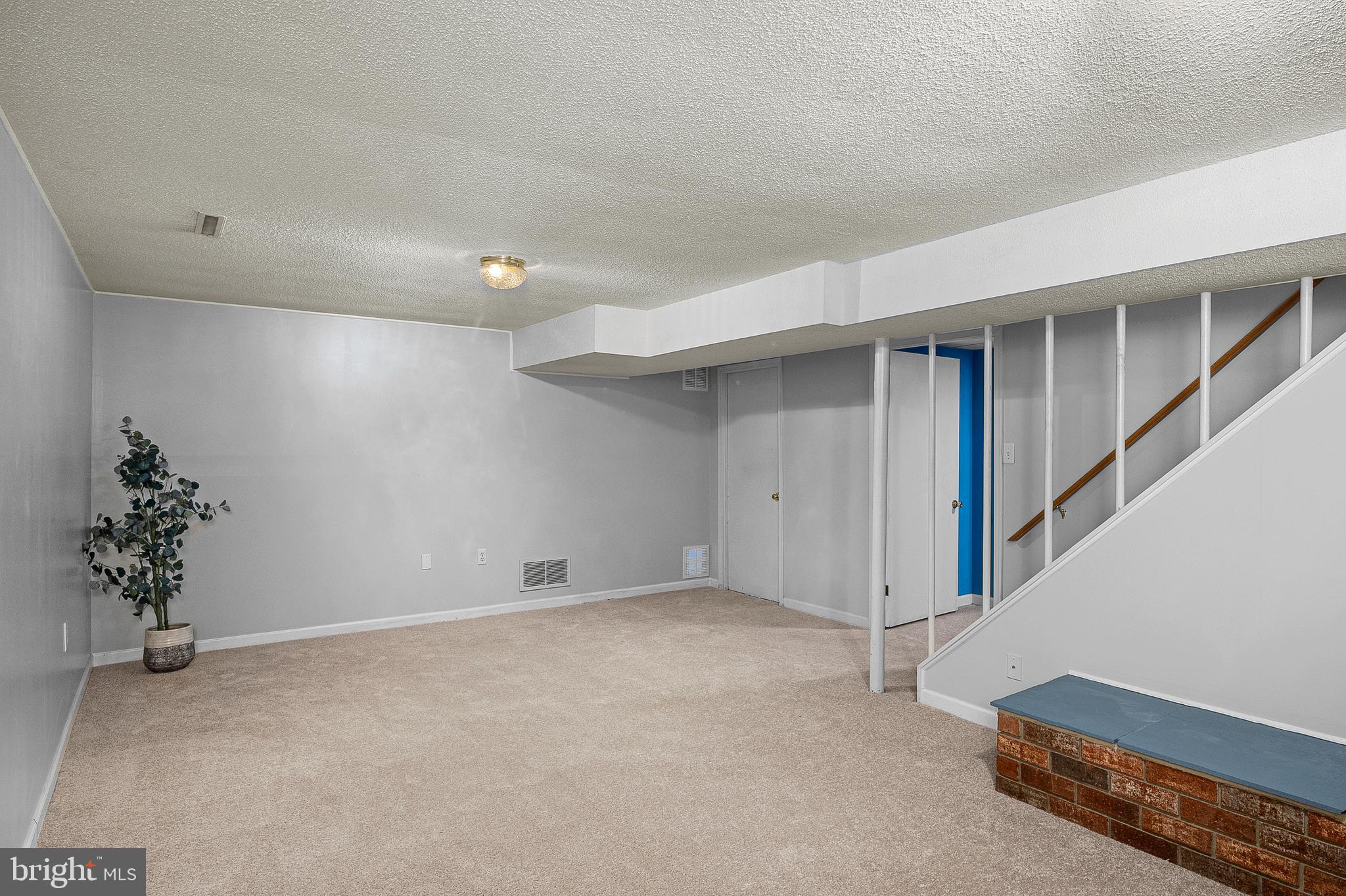 VILLAGE OF OLDE MILL - Residential