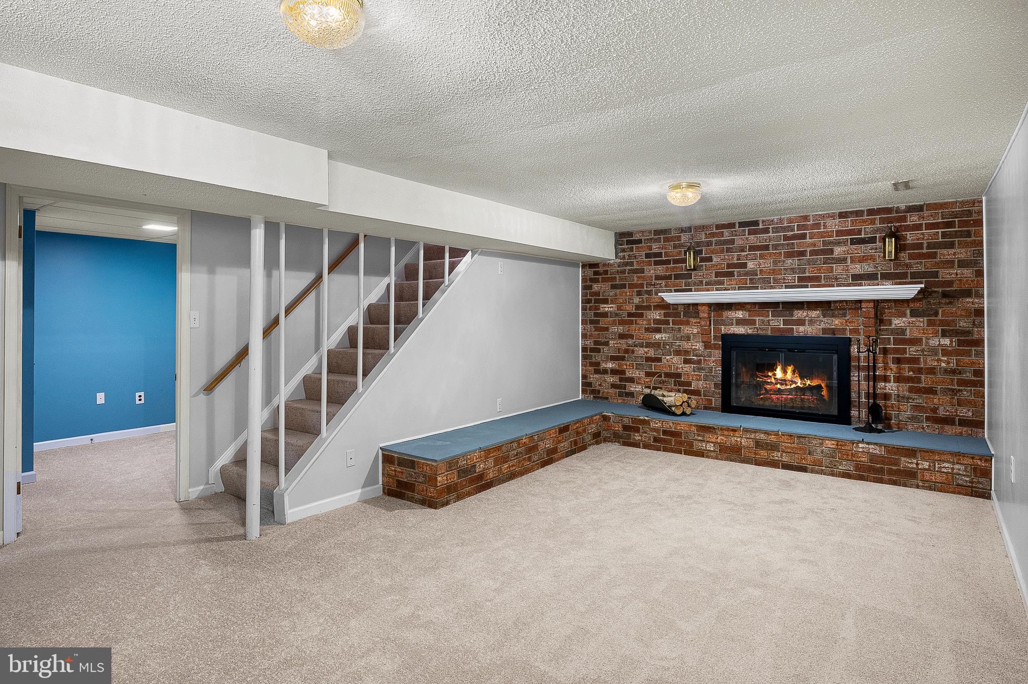 VILLAGE OF OLDE MILL - Residential