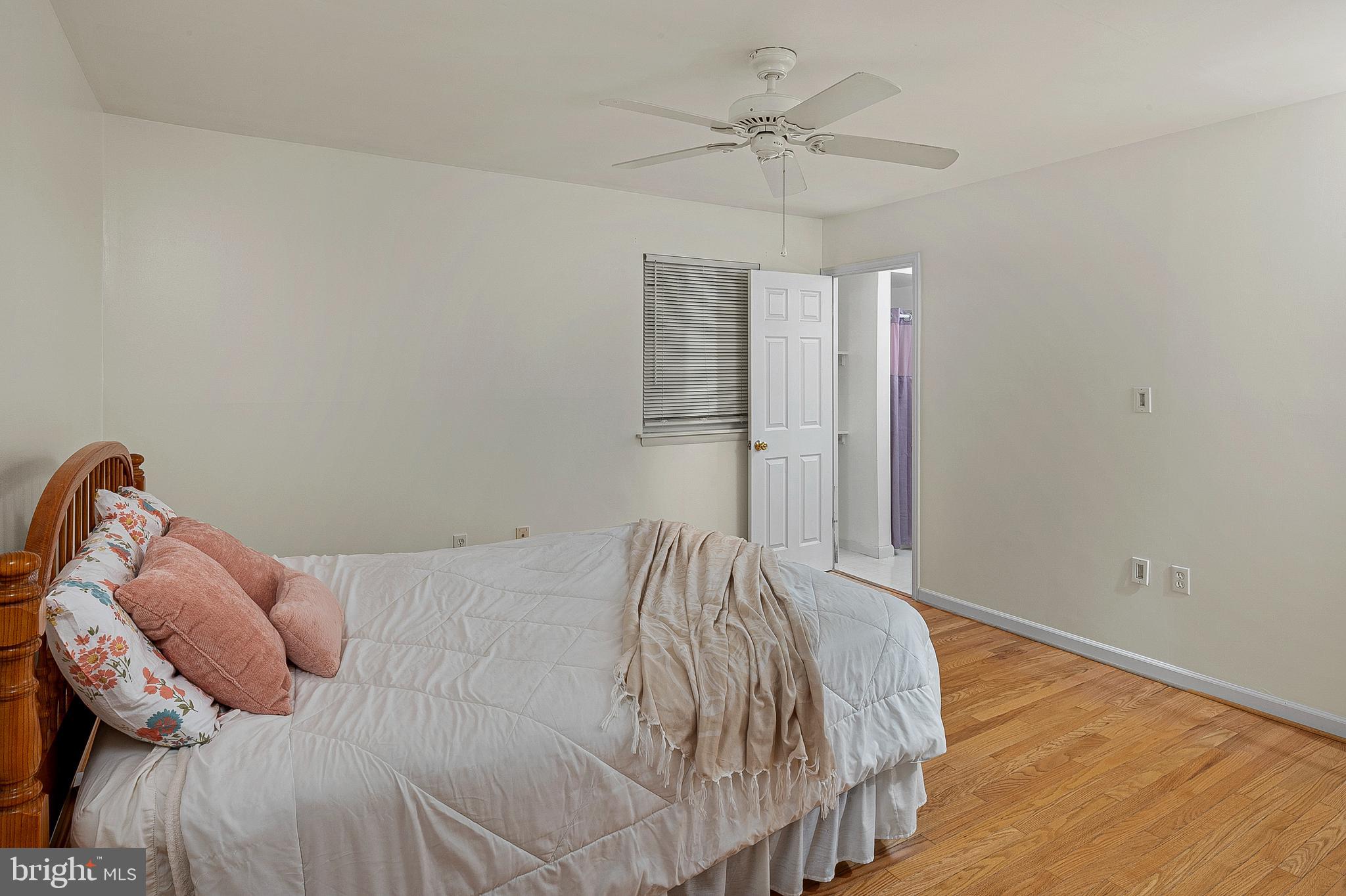 VILLAGE OF OLDE MILL - Residential