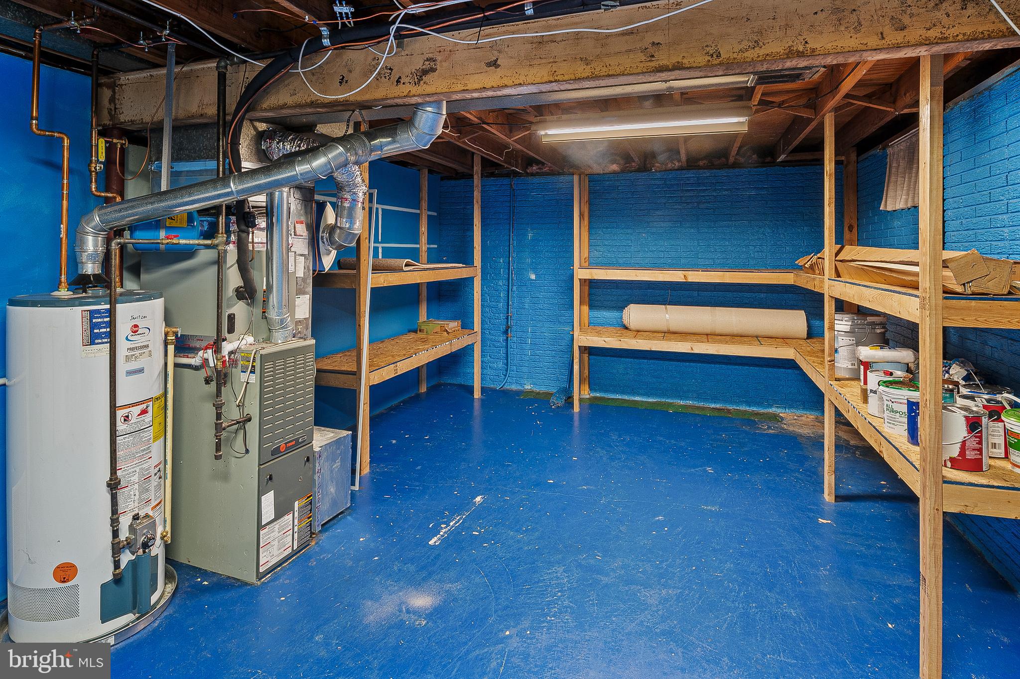 VILLAGE OF OLDE MILL - Residential