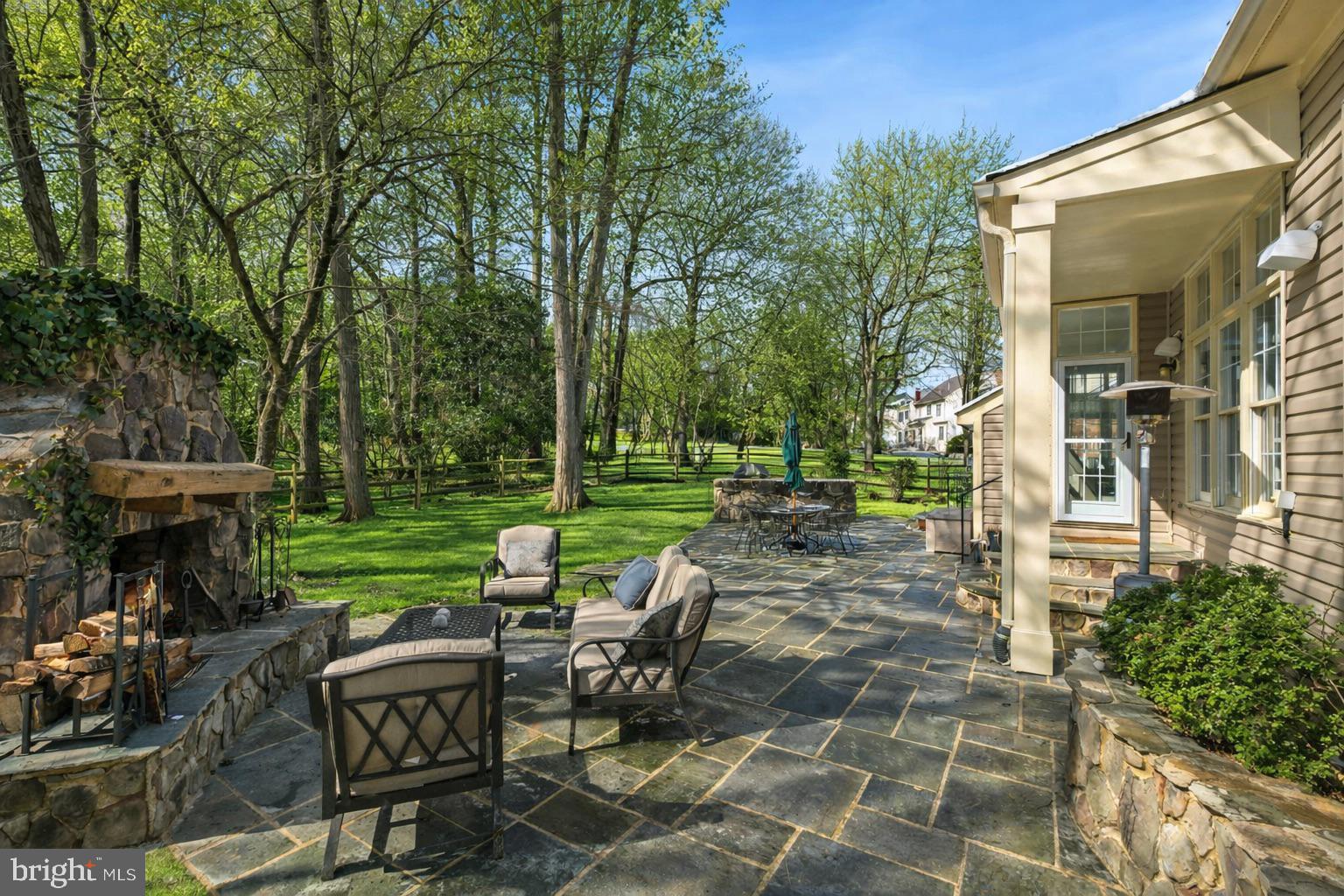 SMALLS NURSERY - Residential