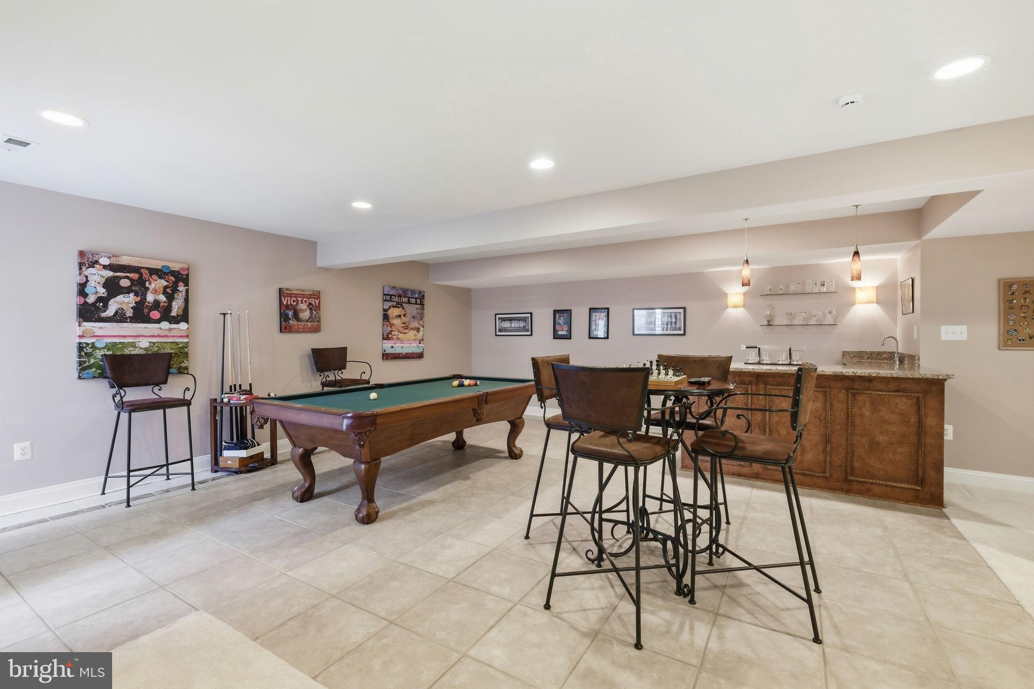 SMALLS NURSERY - Residential