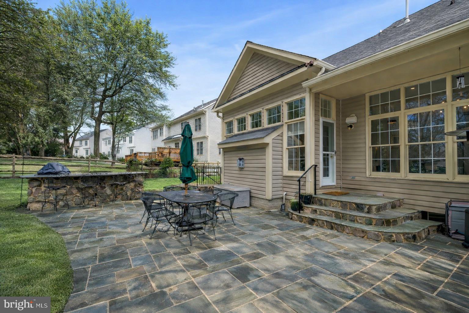 SMALLS NURSERY - Residential