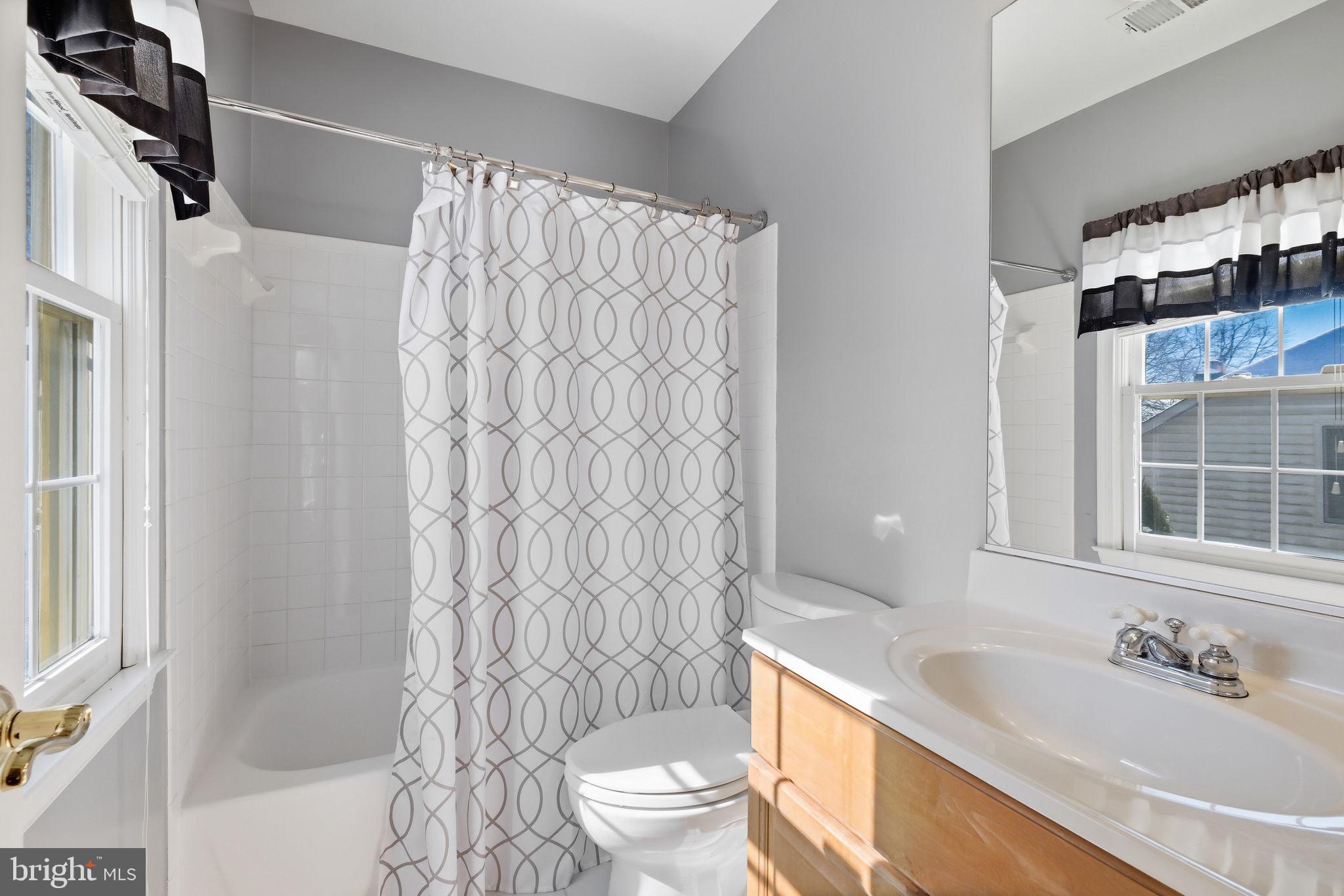 SMALLS NURSERY - Residential