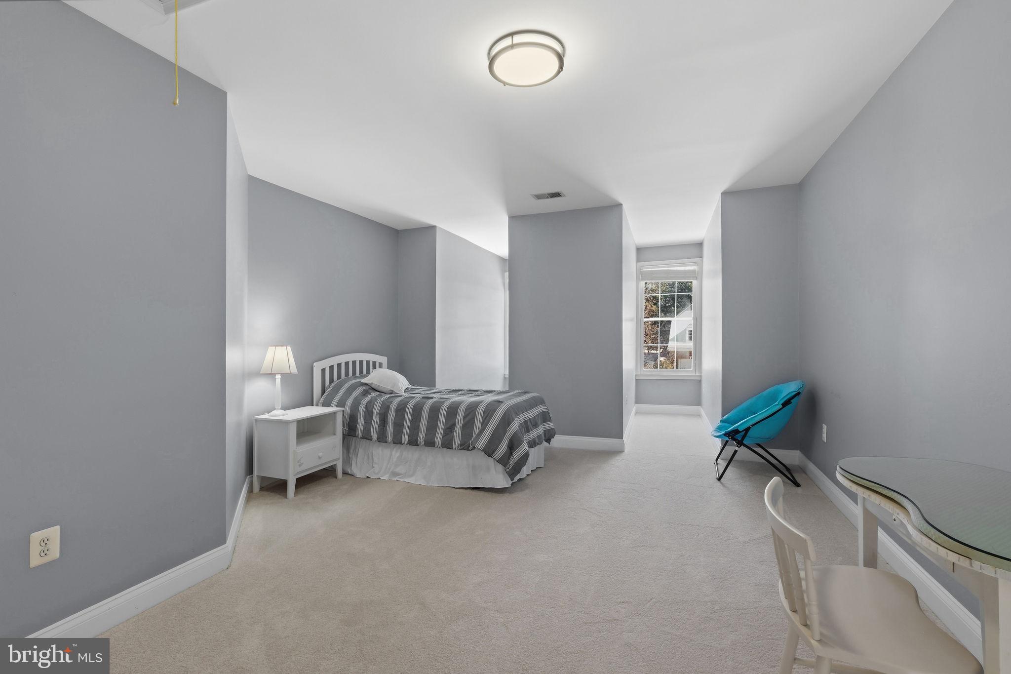 SMALLS NURSERY - Residential