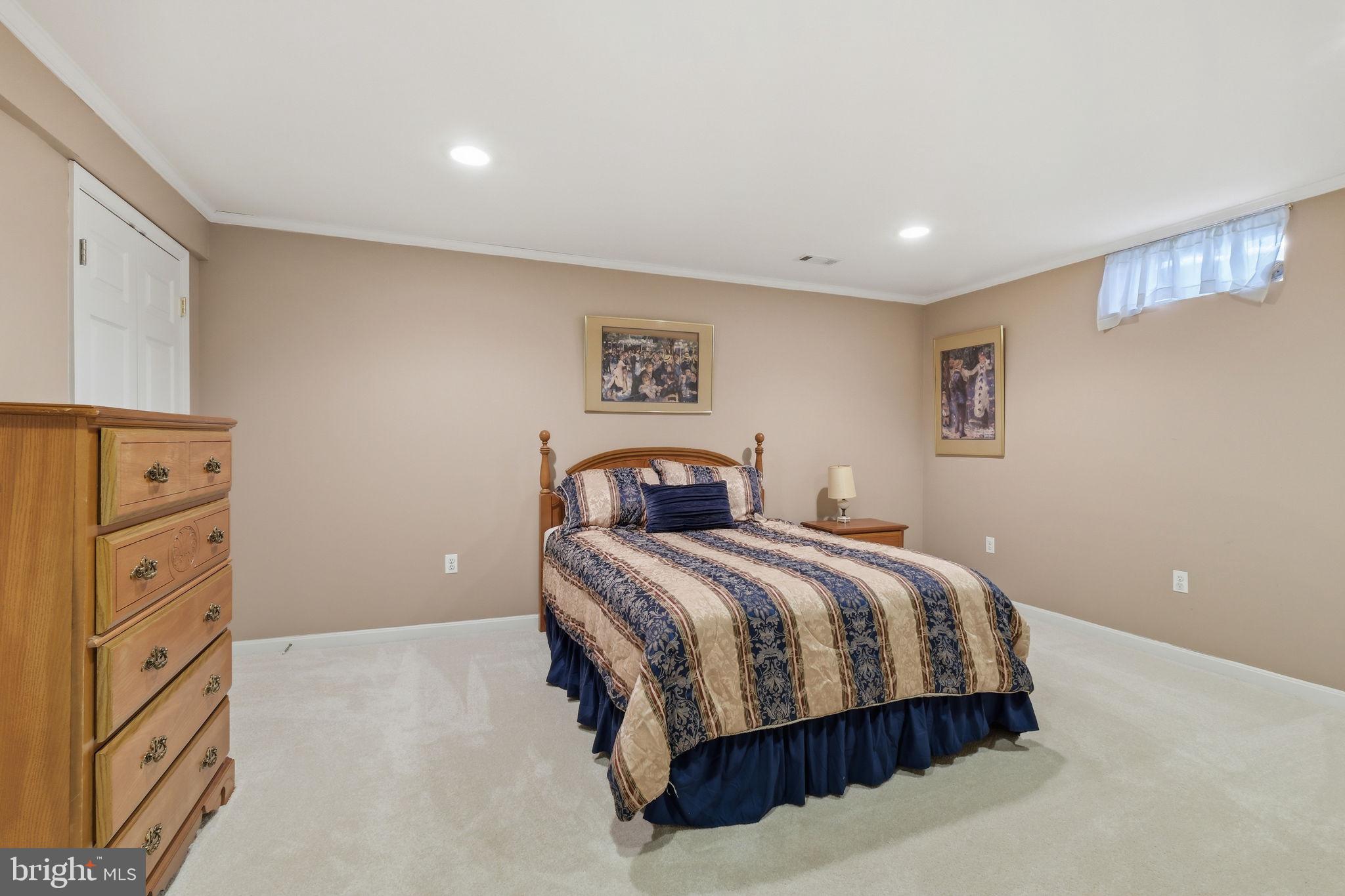 SMALLS NURSERY - Residential