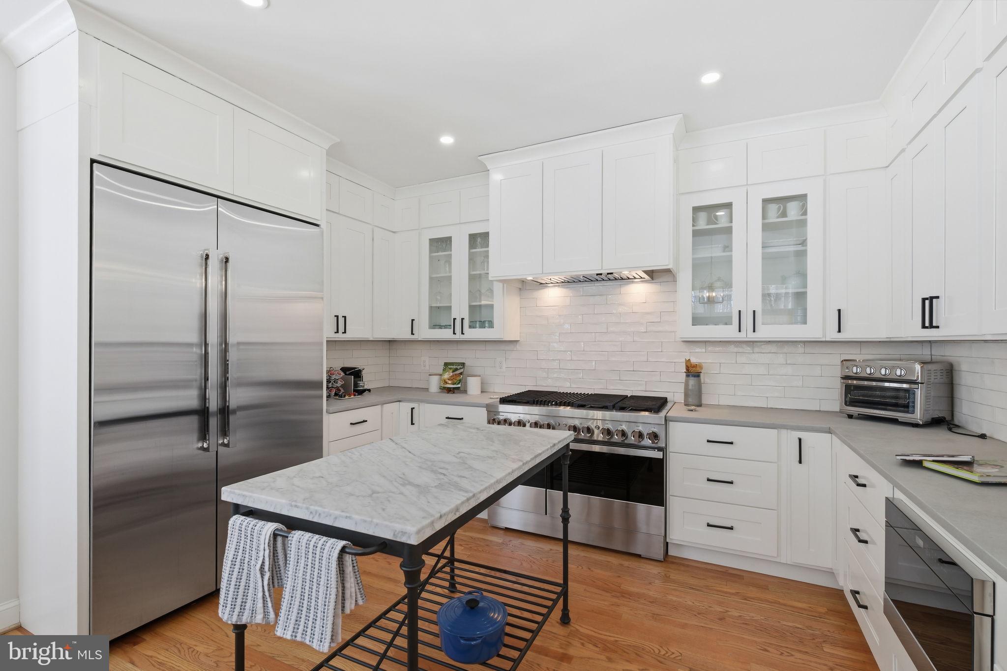 SMALLS NURSERY - Residential