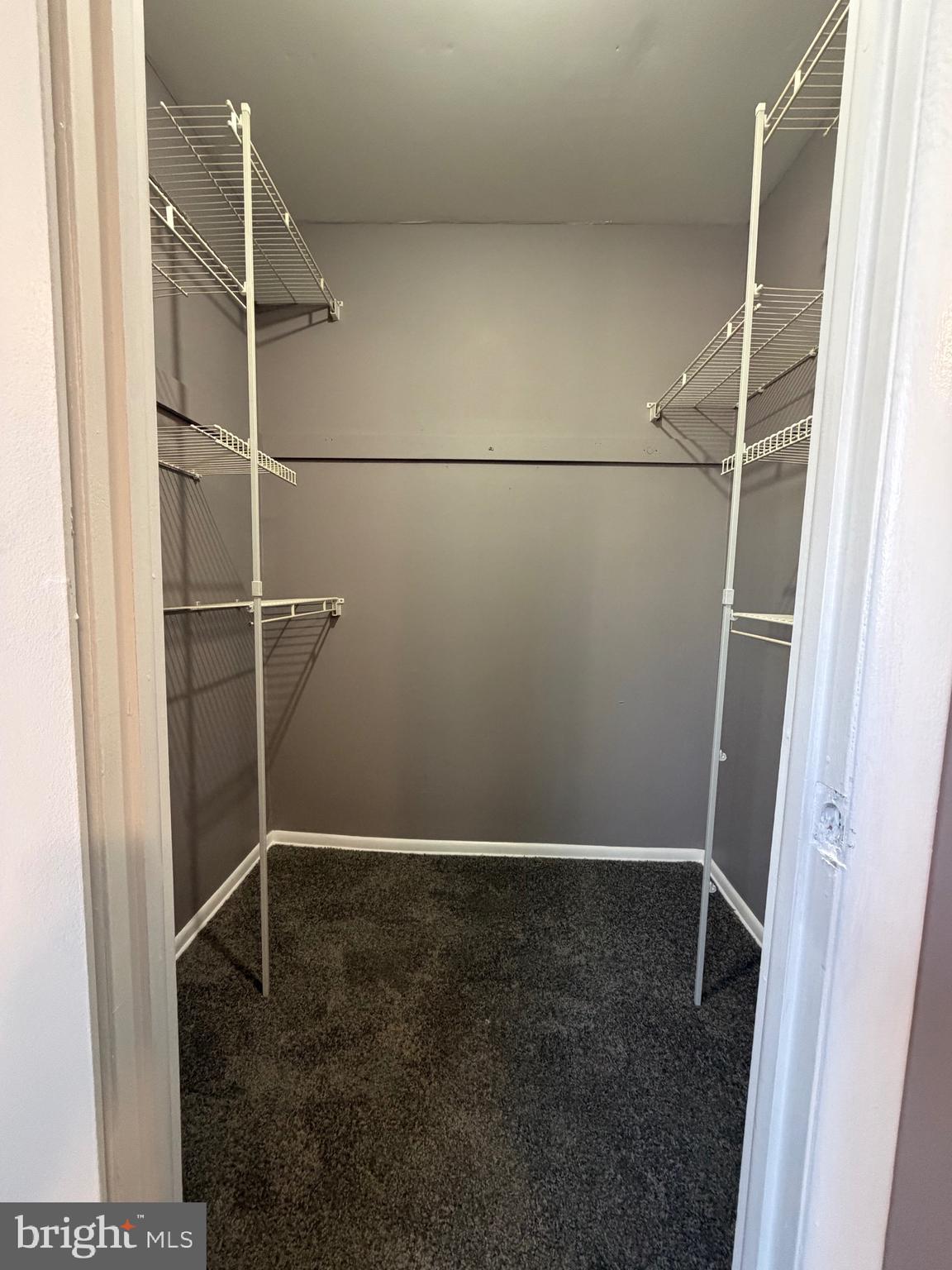 WHISPERING PINES - Residential