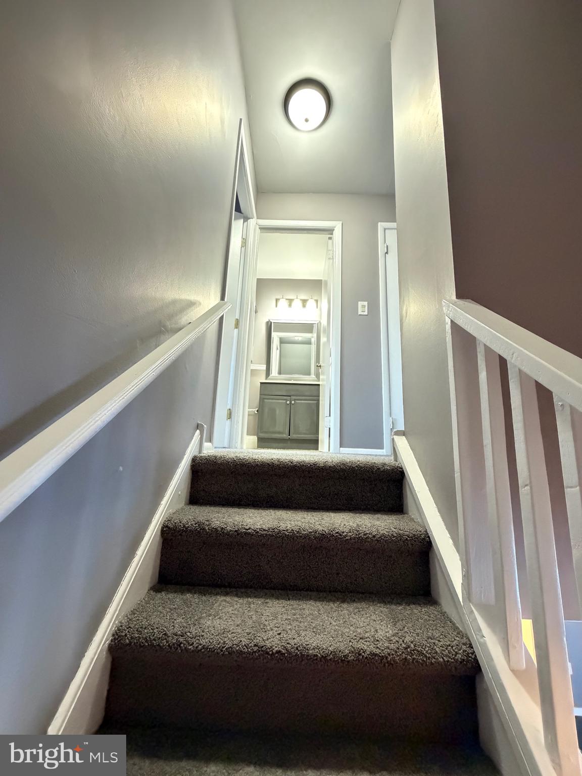 WHISPERING PINES - Residential