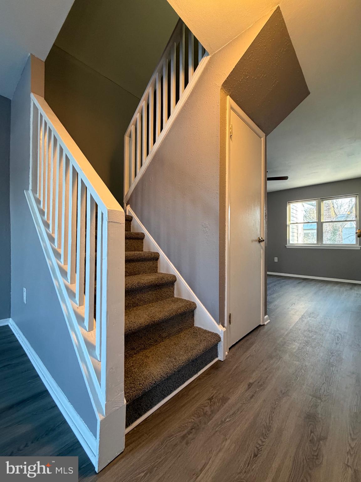 WHISPERING PINES - Residential