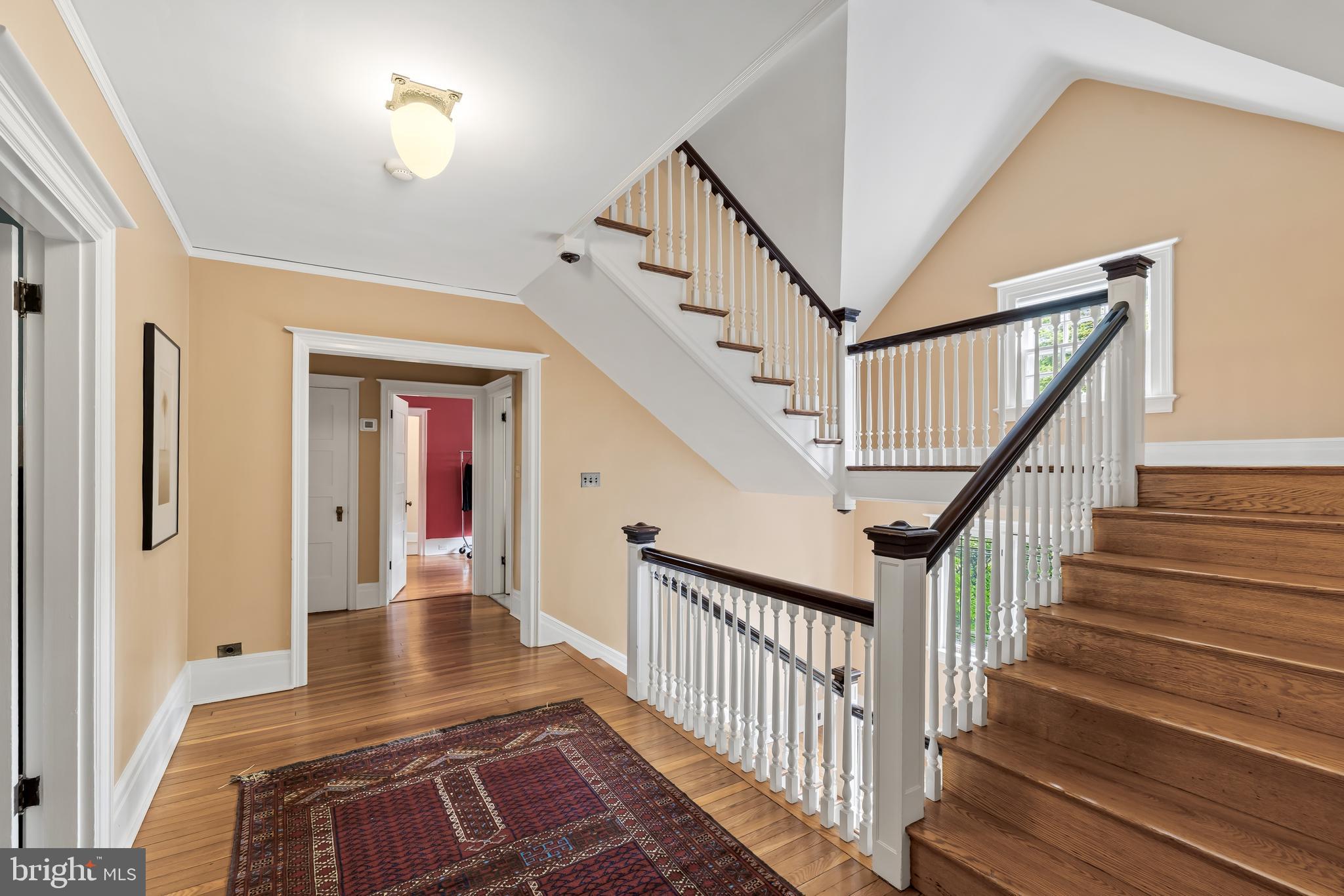 ROLAND PARK - Residential