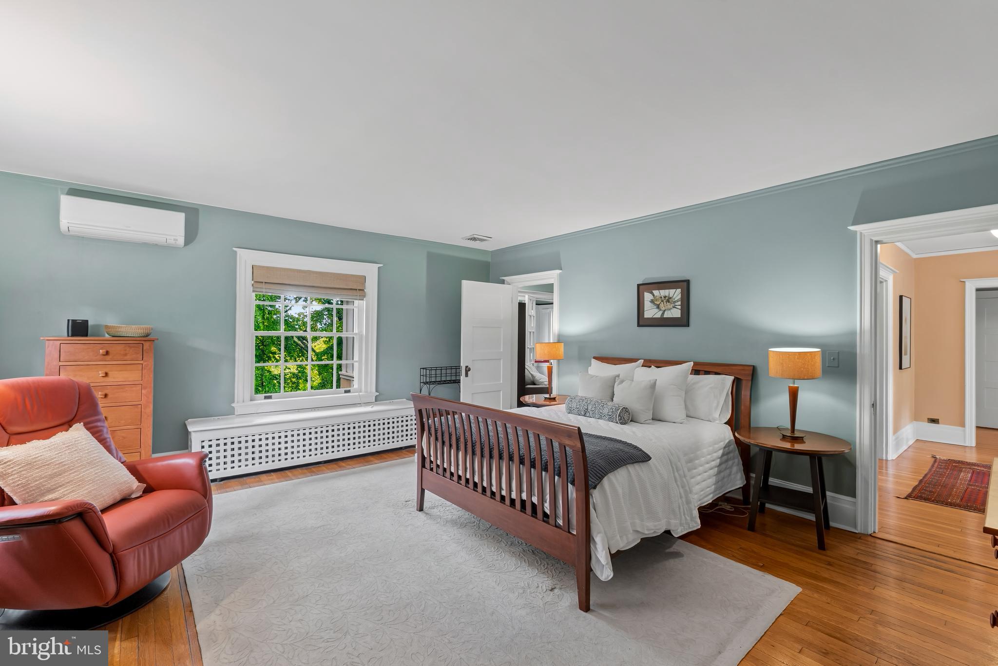 ROLAND PARK - Residential
