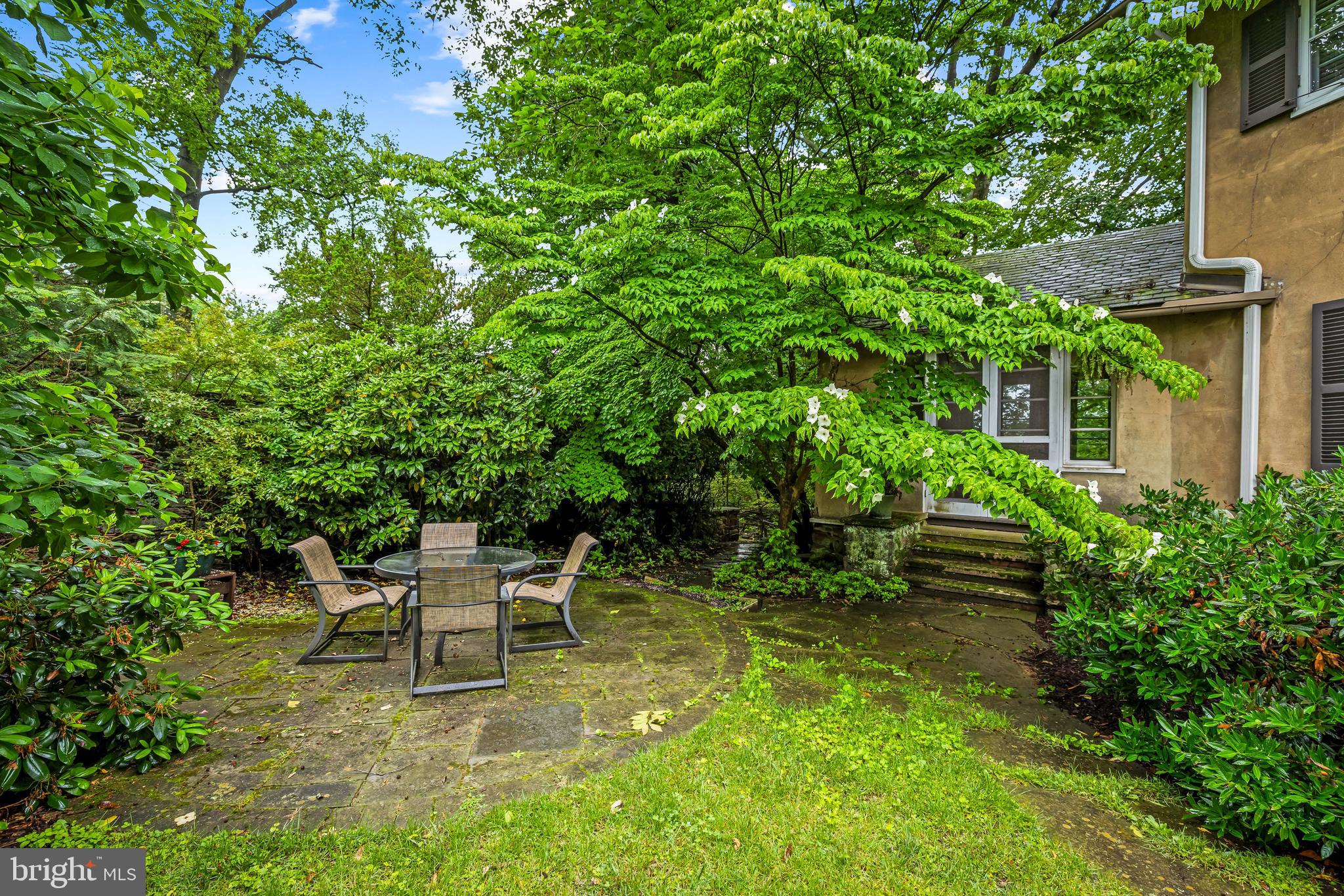 222 LONGWOOD ROAD