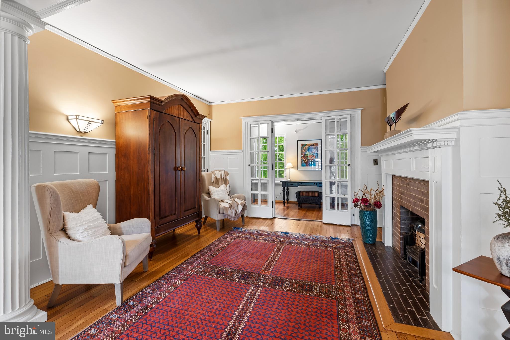 ROLAND PARK - Residential