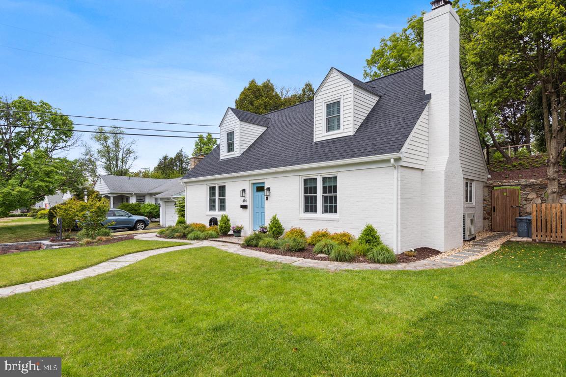 KNOLLWOOD - Residential