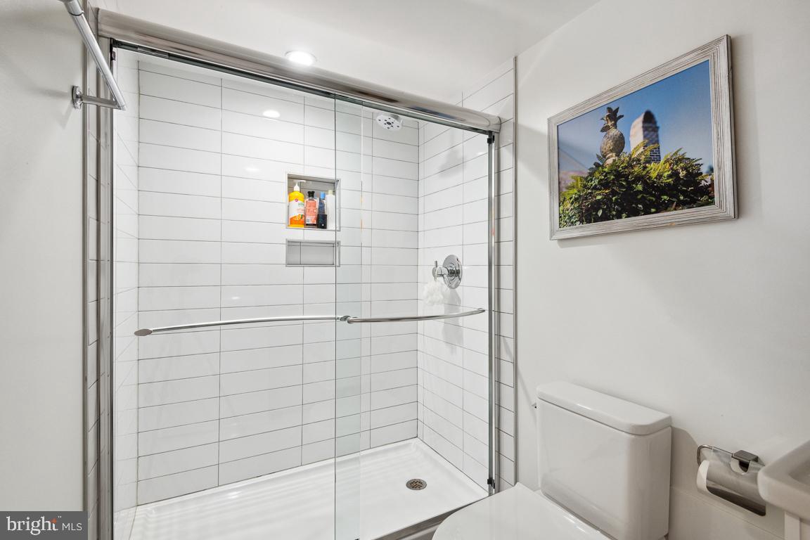 KNOLLWOOD - Residential