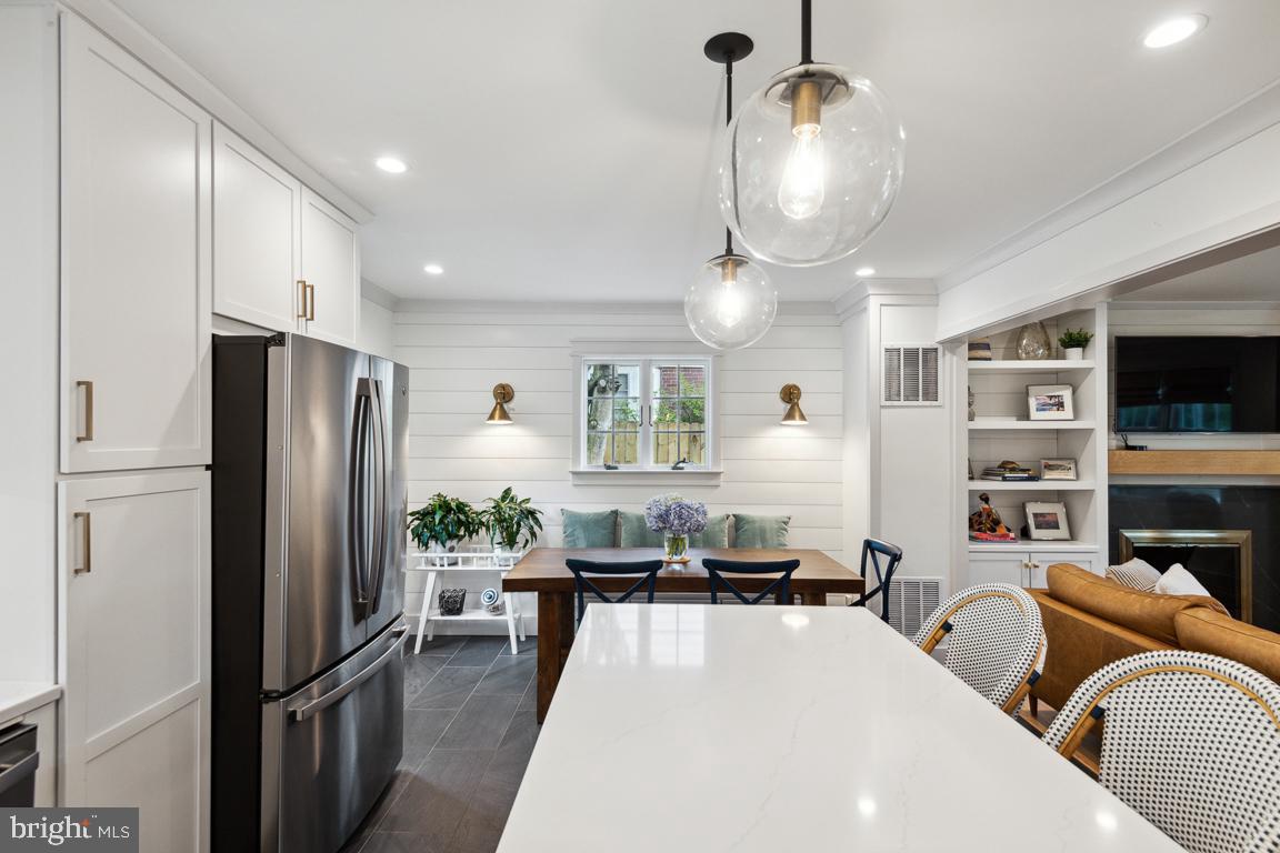 KNOLLWOOD - Residential