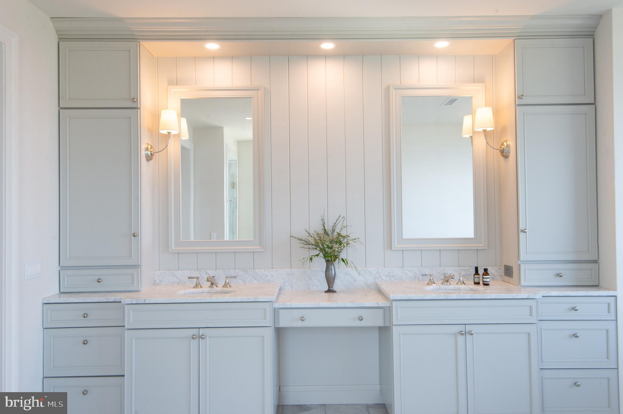 TOWN POINT - Residential