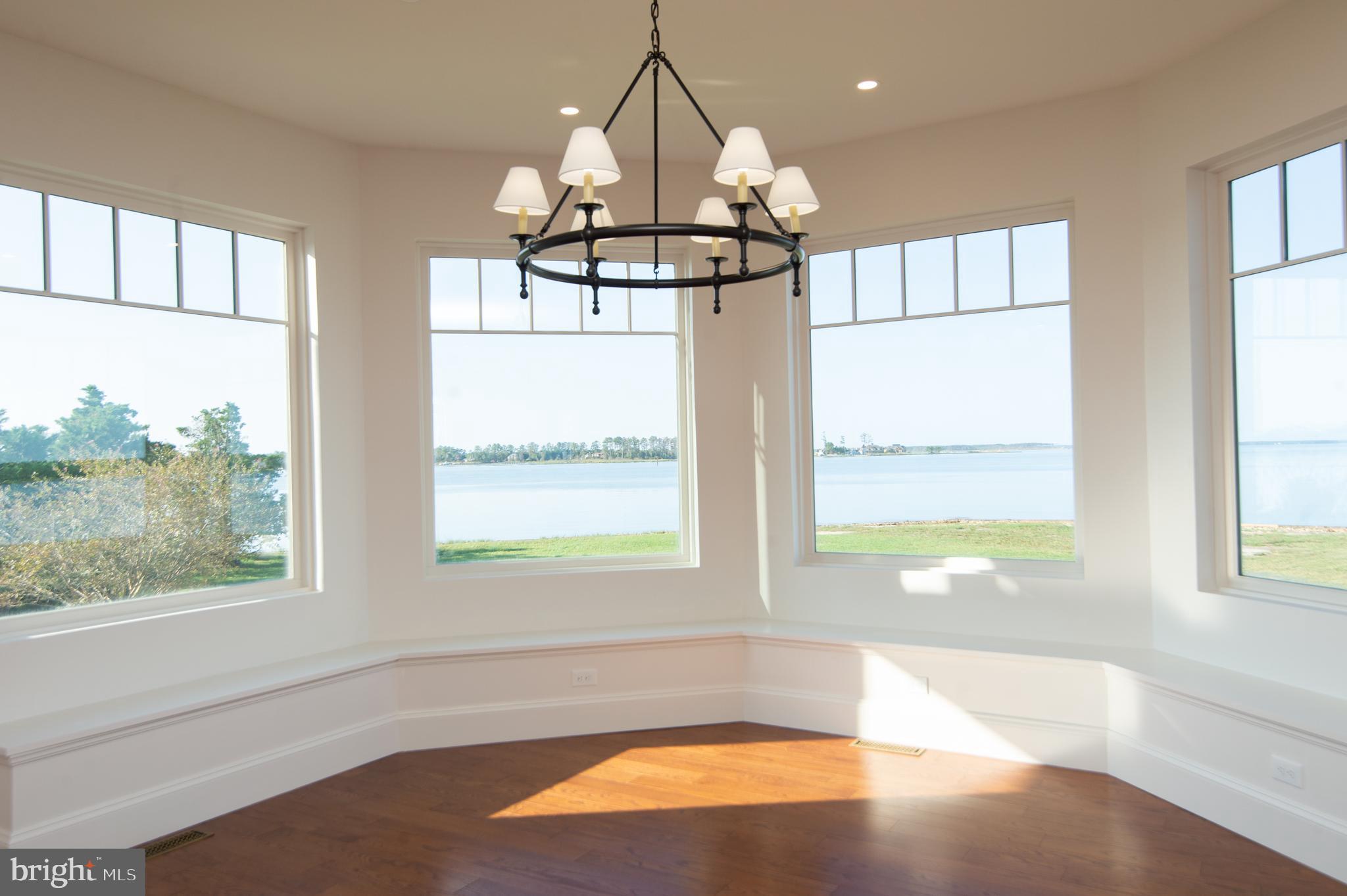 TOWN POINT - Residential