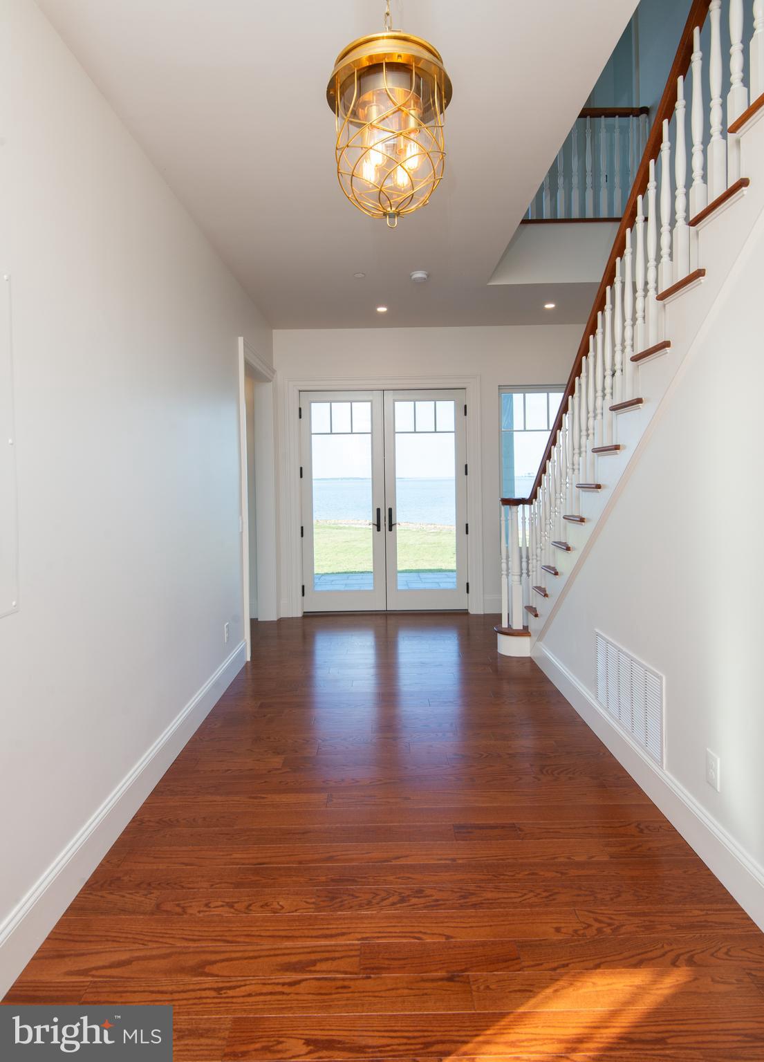 TOWN POINT - Residential