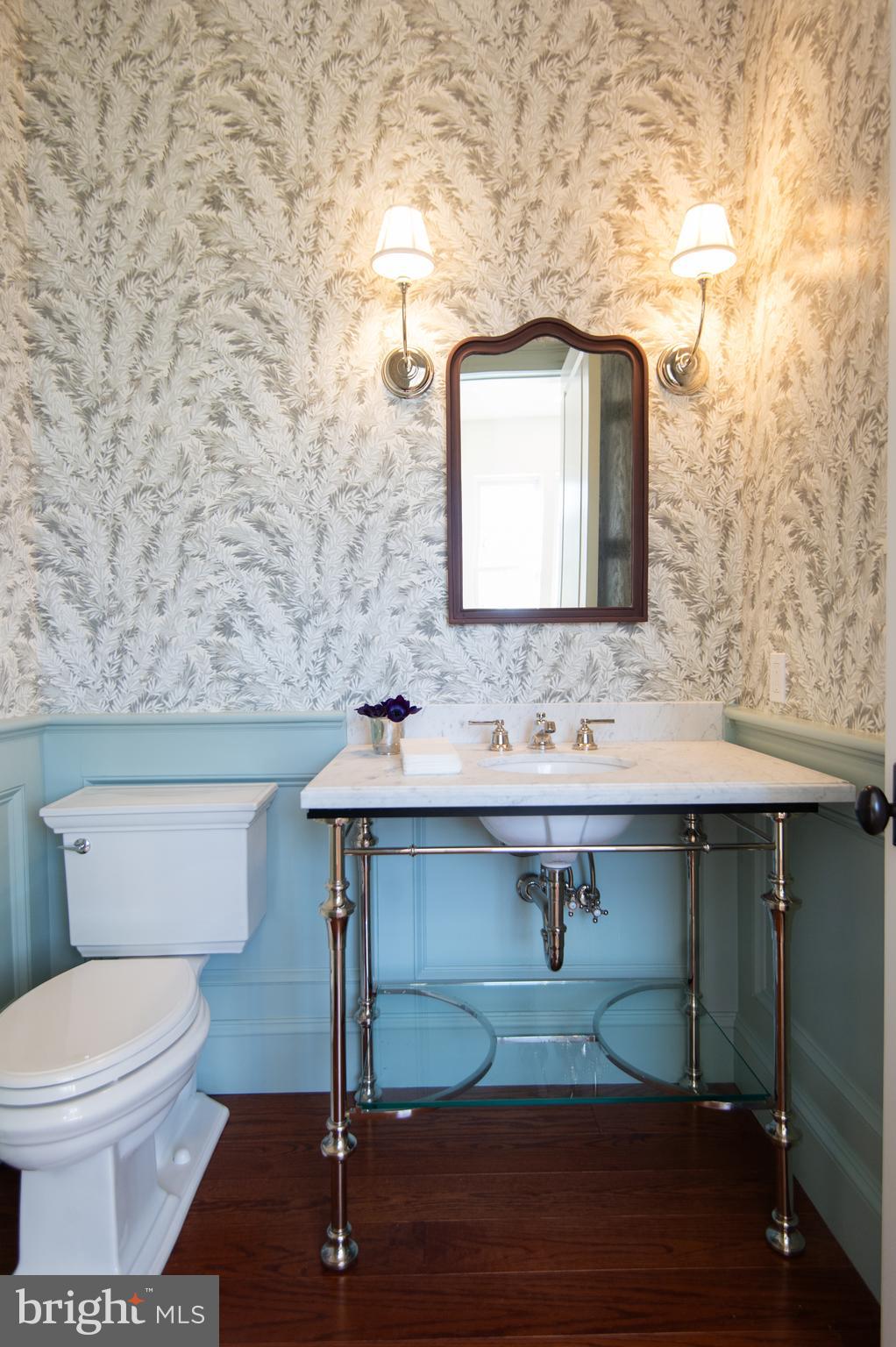 TOWN POINT - Residential