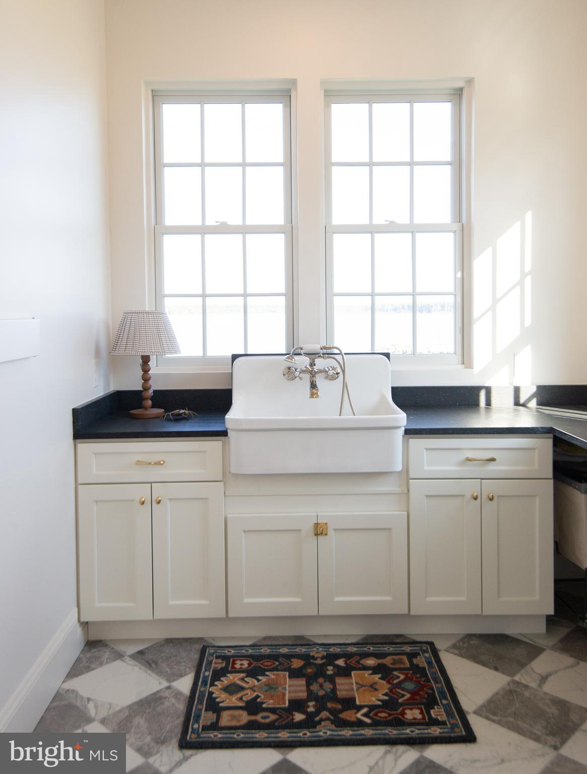 TOWN POINT - Residential