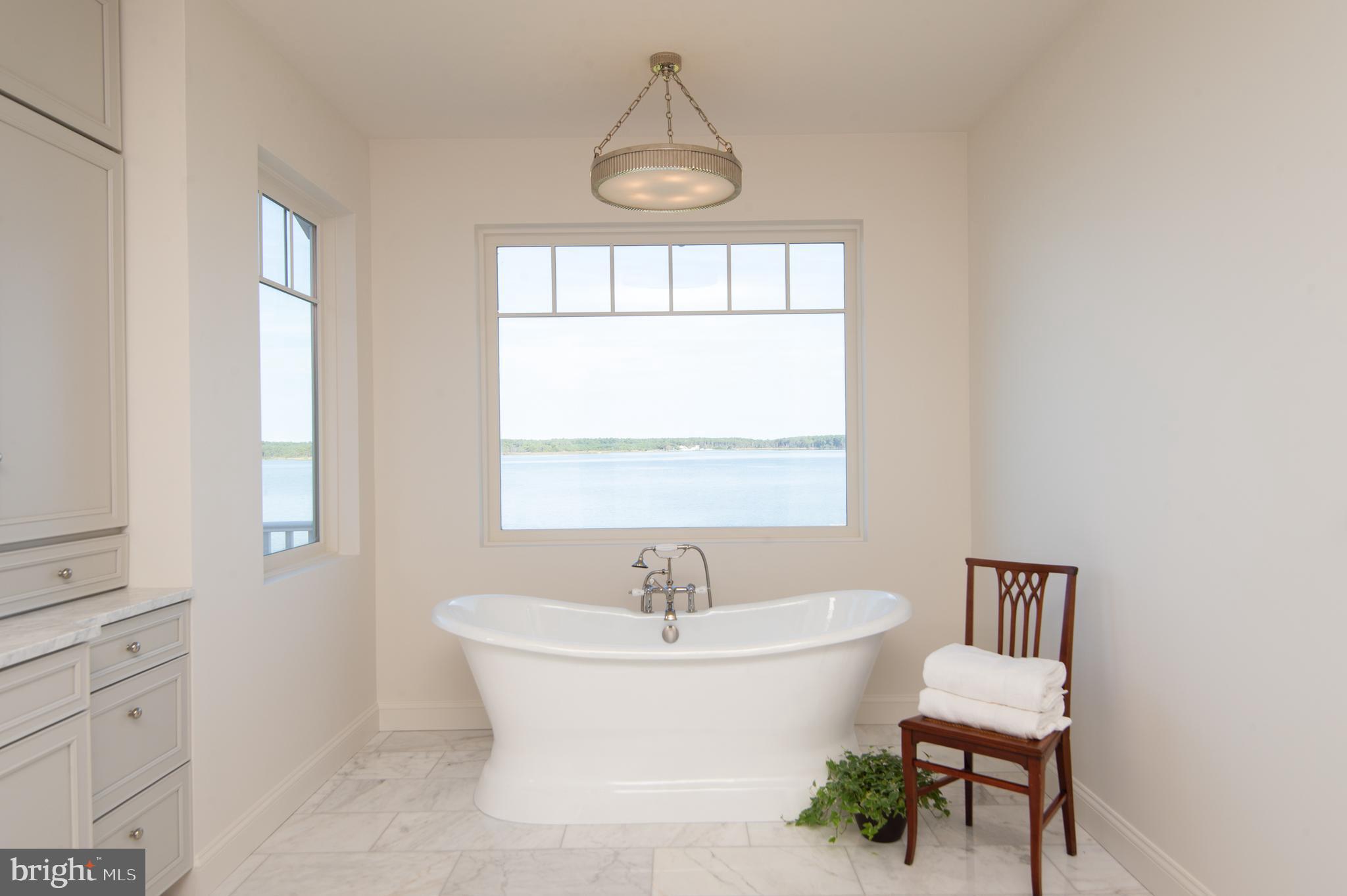 TOWN POINT - Residential