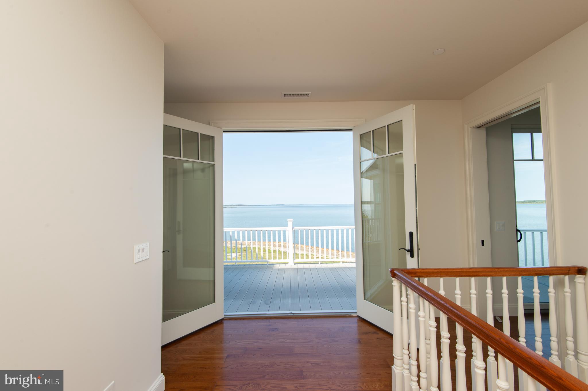 TOWN POINT - Residential