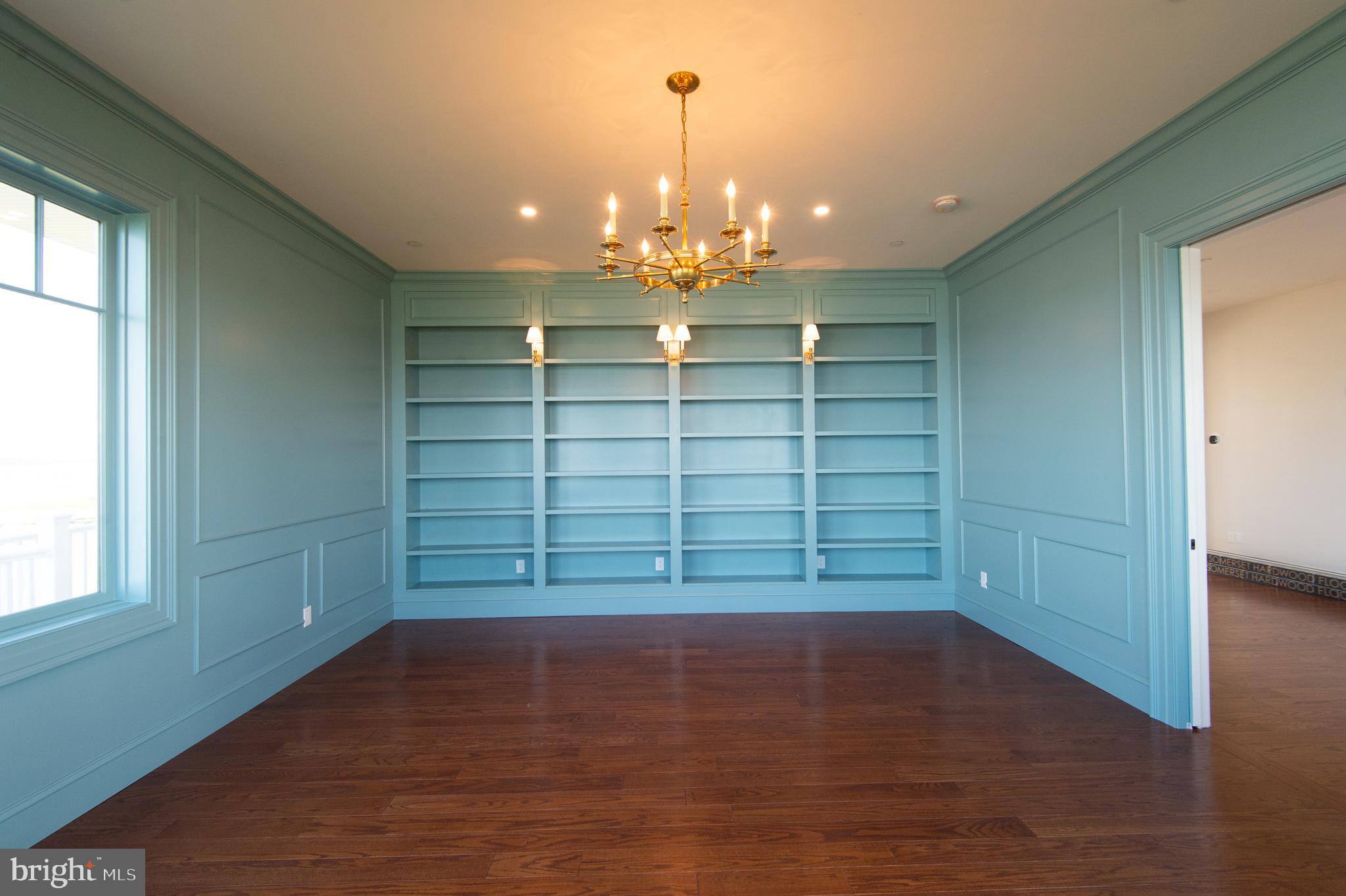 TOWN POINT - Residential