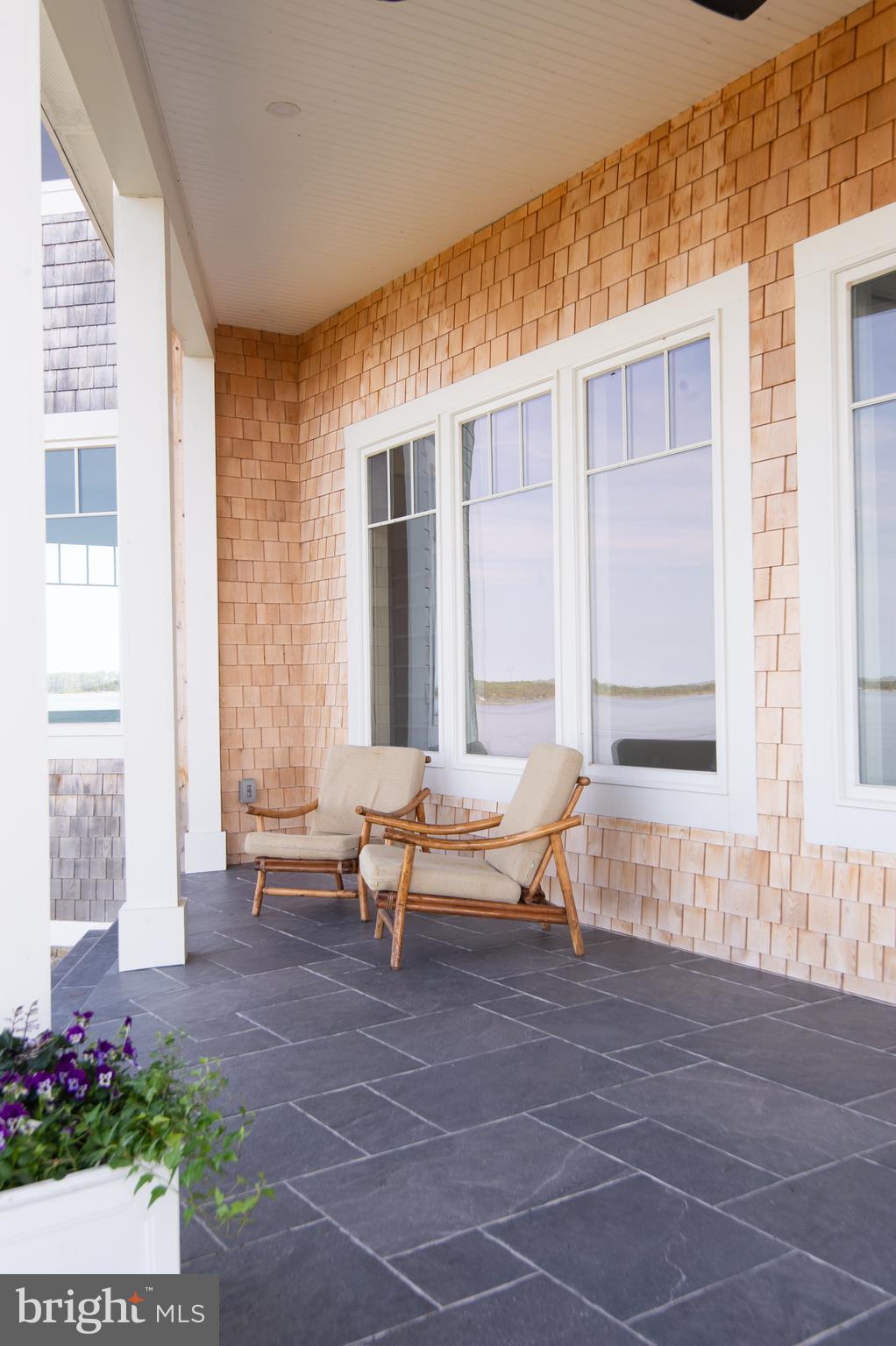 TOWN POINT - Residential