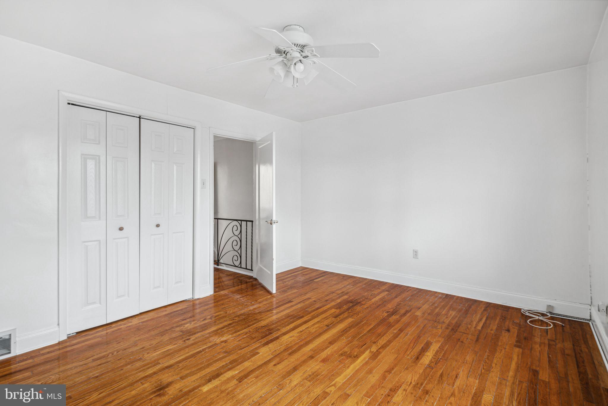 PORT RICHMOND - Residential