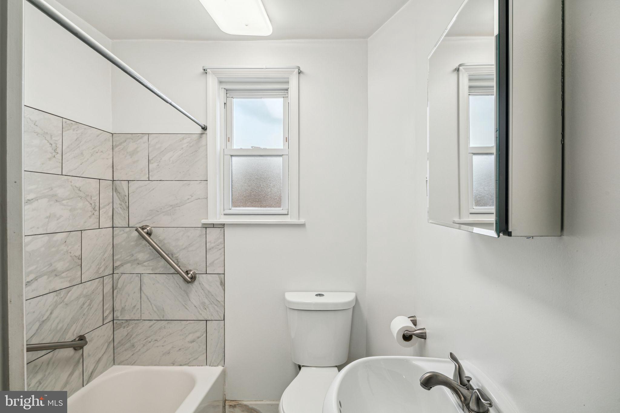 PORT RICHMOND - Residential