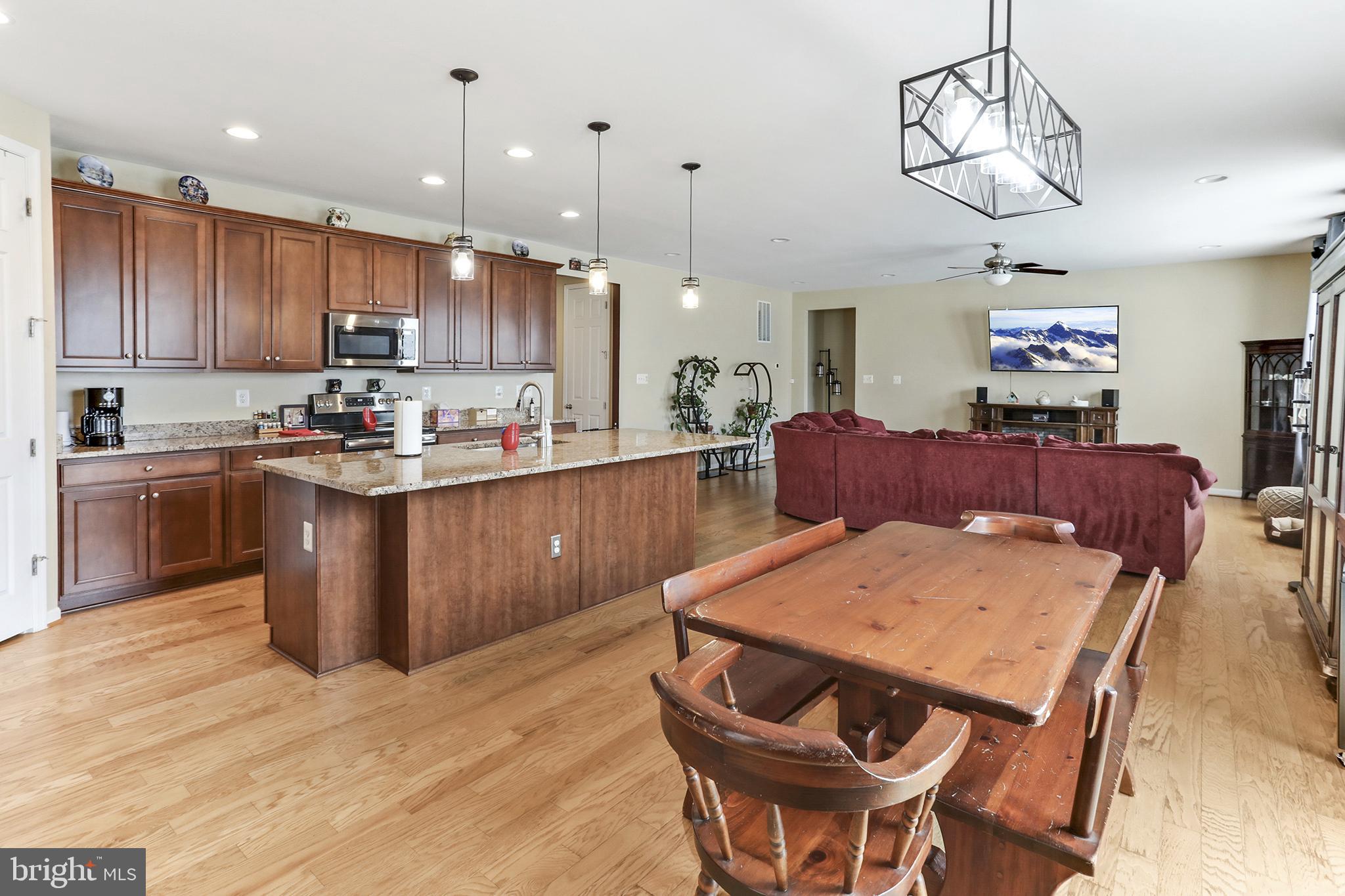 SHENANDOAH SPRINGS - Residential