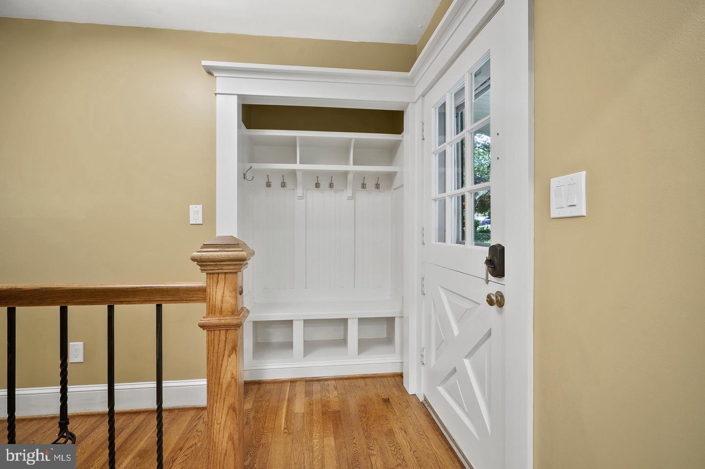 SLEEPY HOLLOW WOODS - Residential Lease