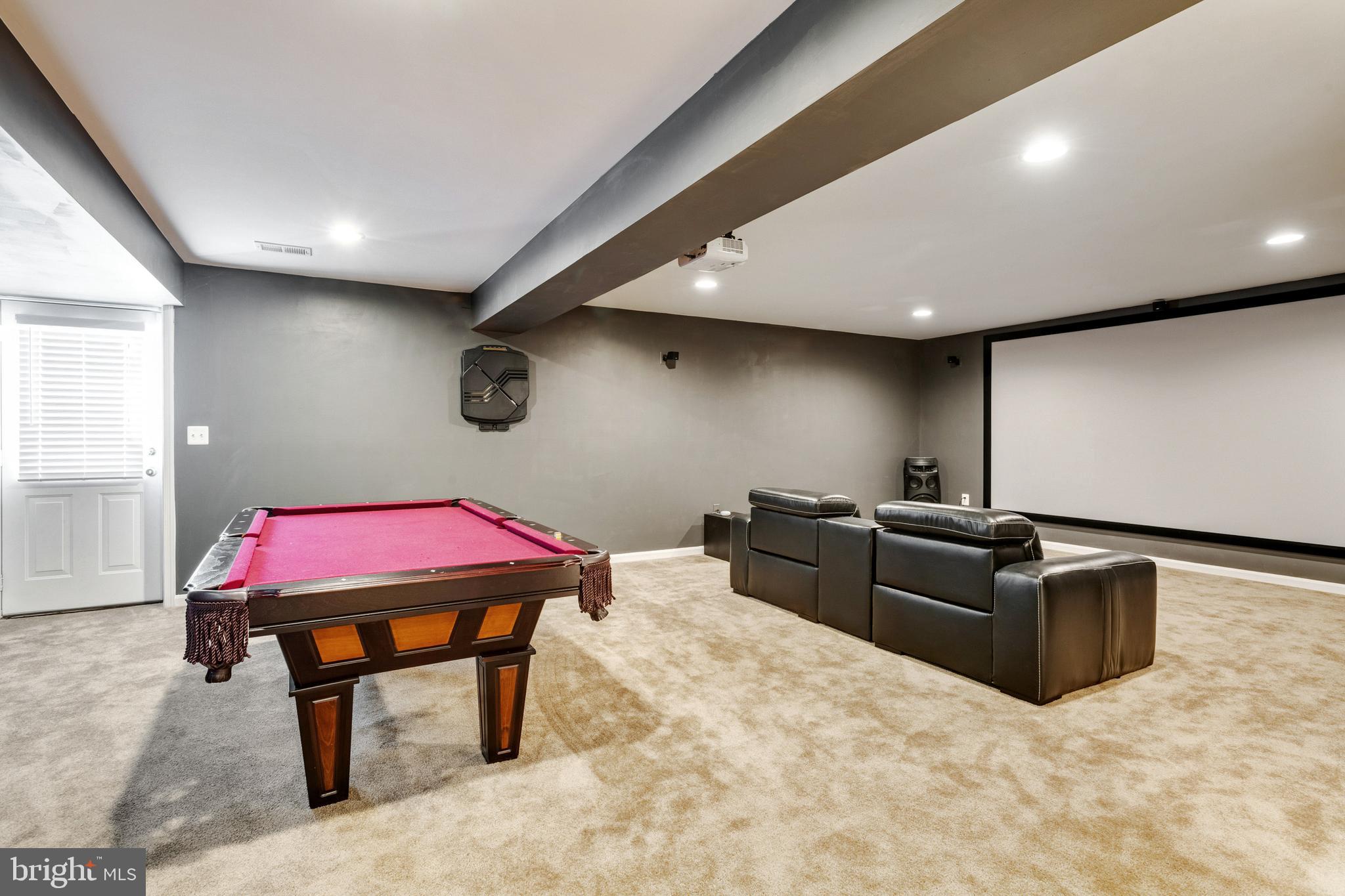 EMBREY MILL - Residential