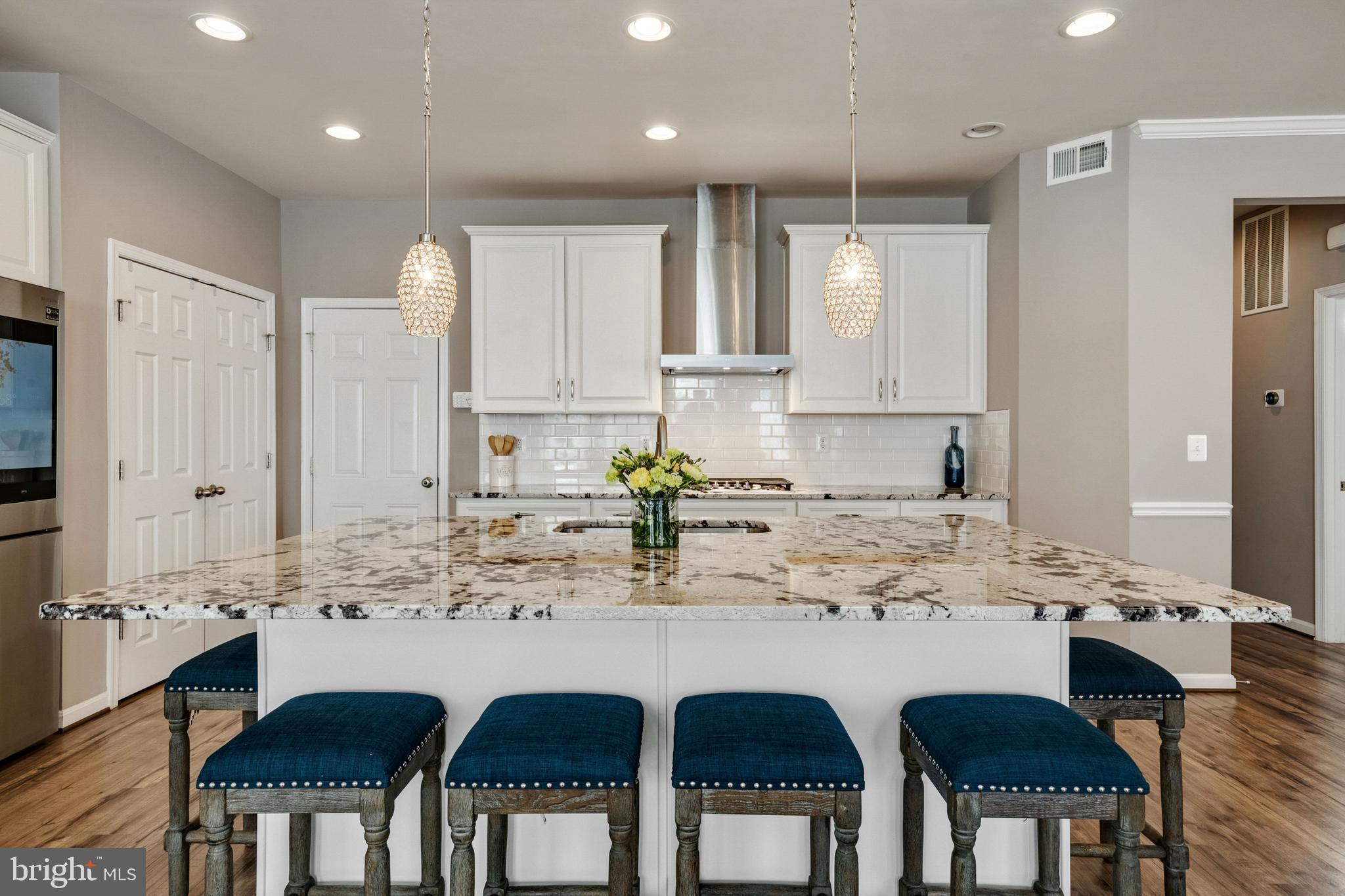 EMBREY MILL - Residential