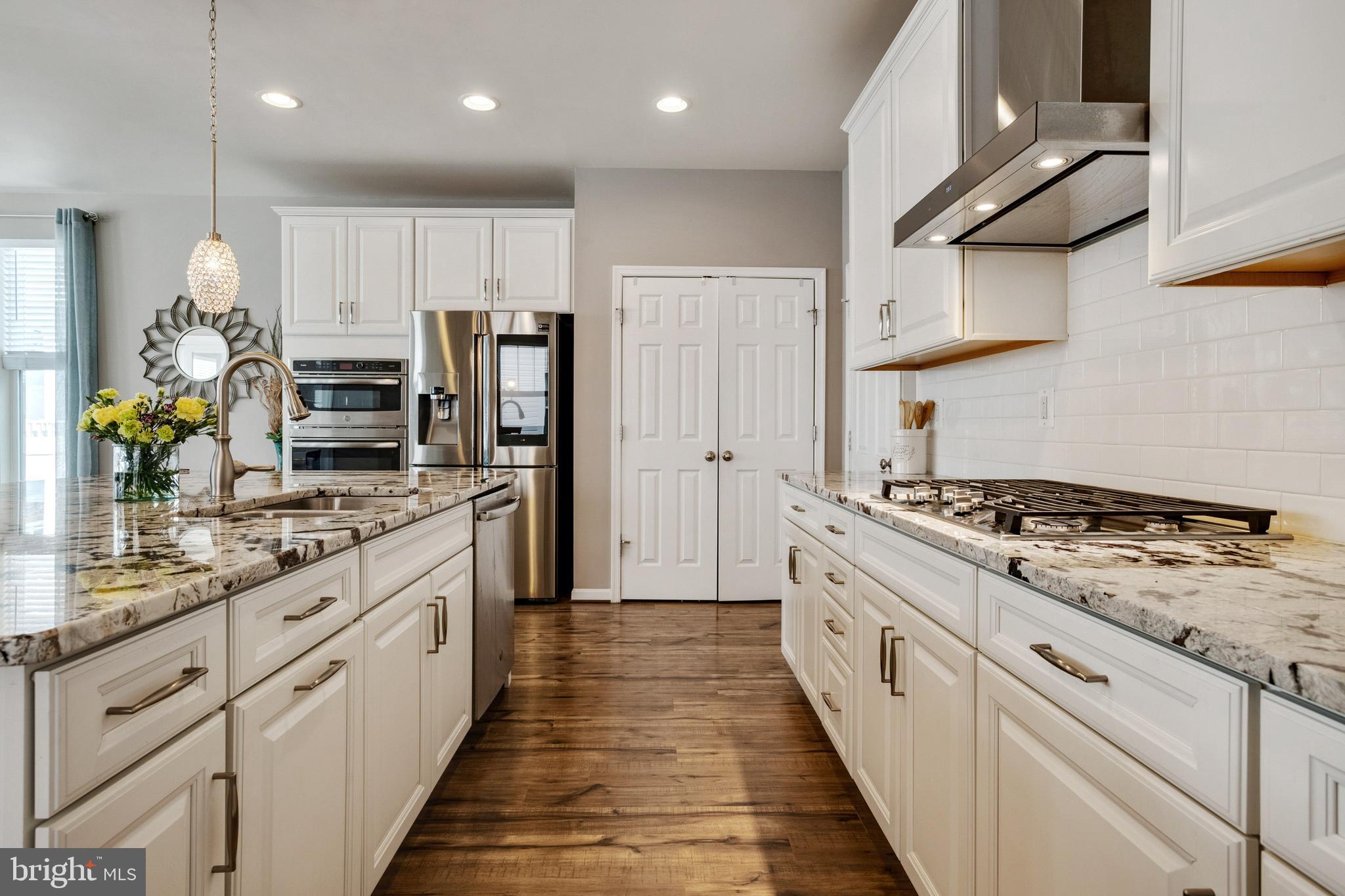 EMBREY MILL - Residential