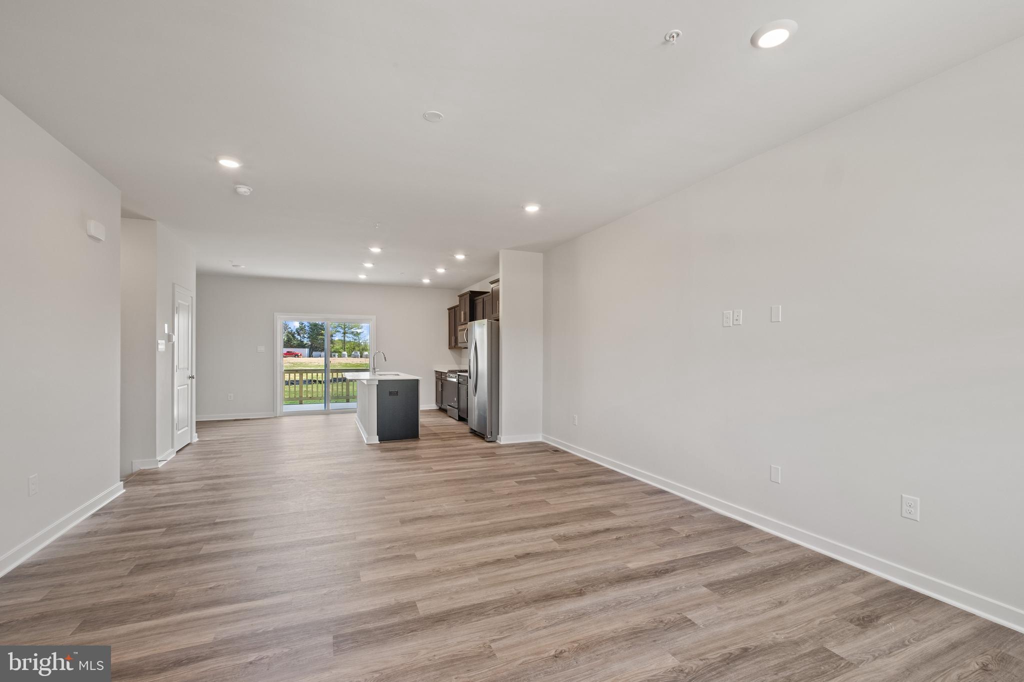 WATERMARK AT WESTPHALIA TOWN CENTER - Residential