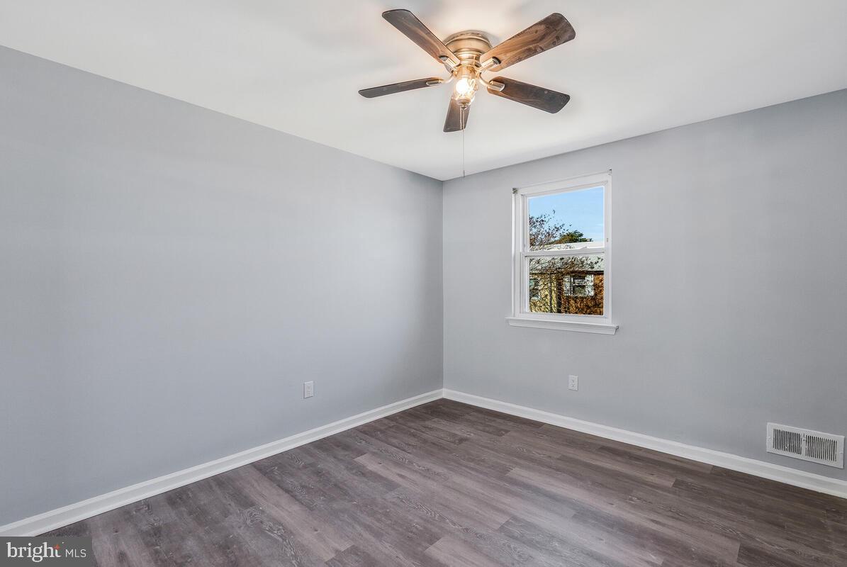 OLD TOWNE VILLAGE CONDOMINIUMS - Residential