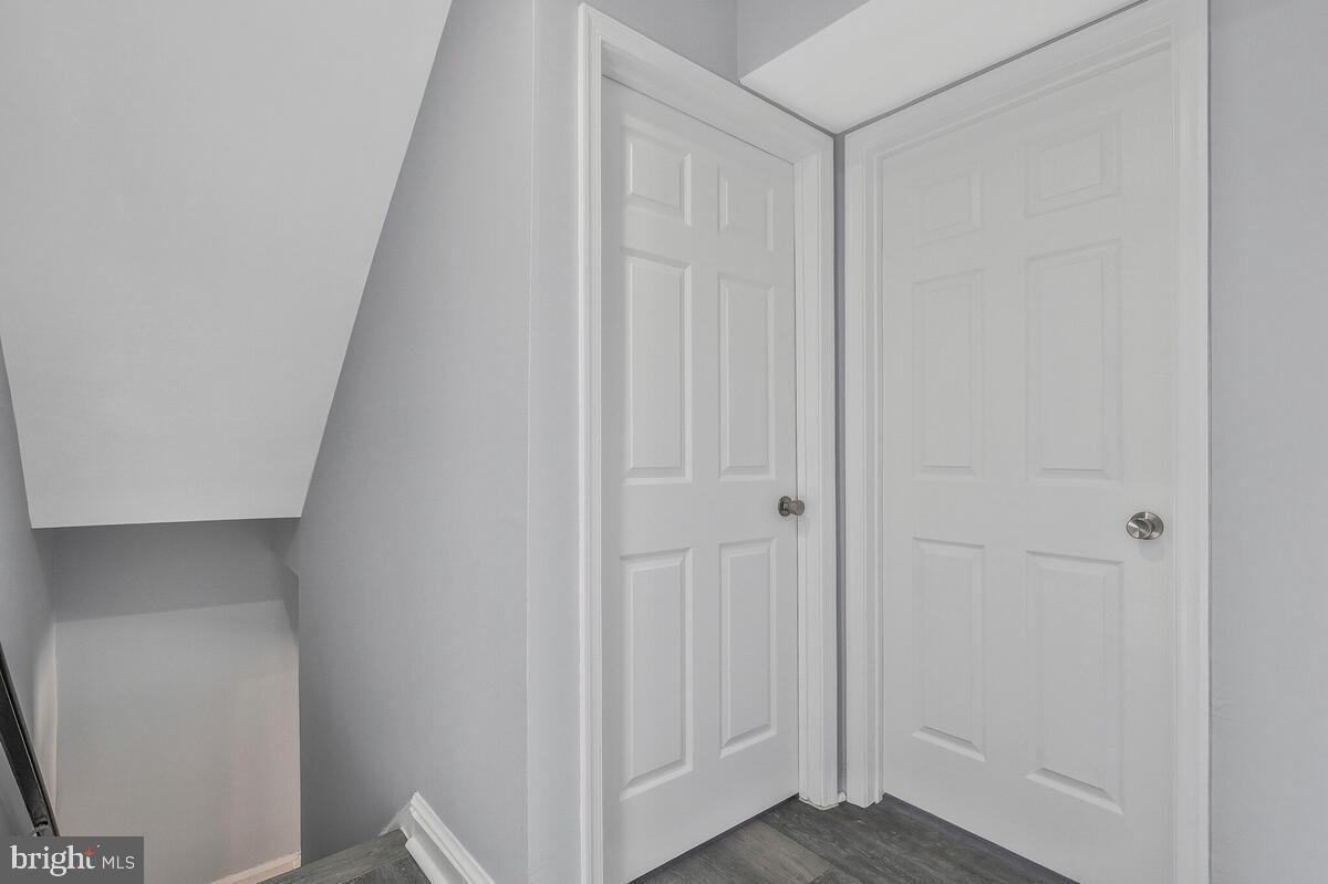 OLD TOWNE VILLAGE CONDOMINIUMS - Residential