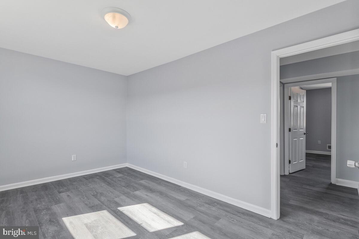 OLD TOWNE VILLAGE CONDOMINIUMS - Residential