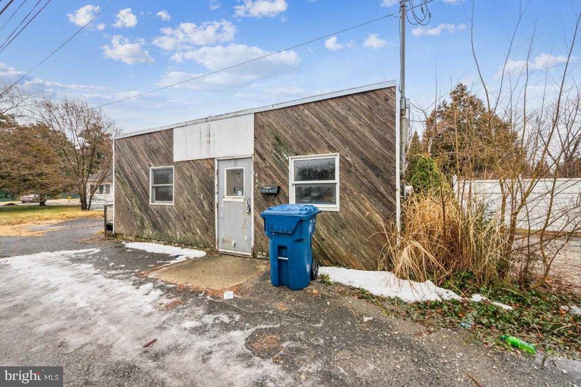 430 NEW BROOKLYN ROAD