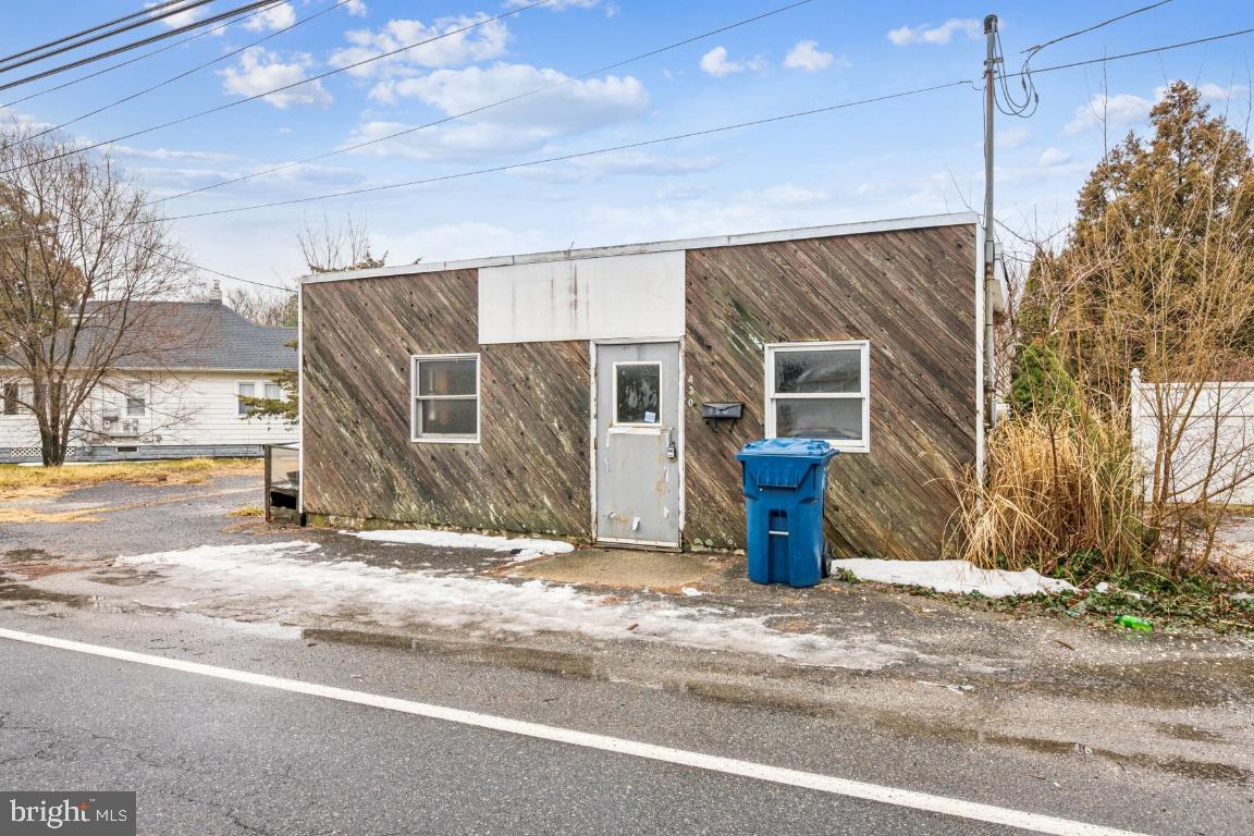 430 NEW BROOKLYN ROAD