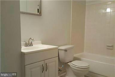 VILLAGE OF WILDE LAKE - Residential