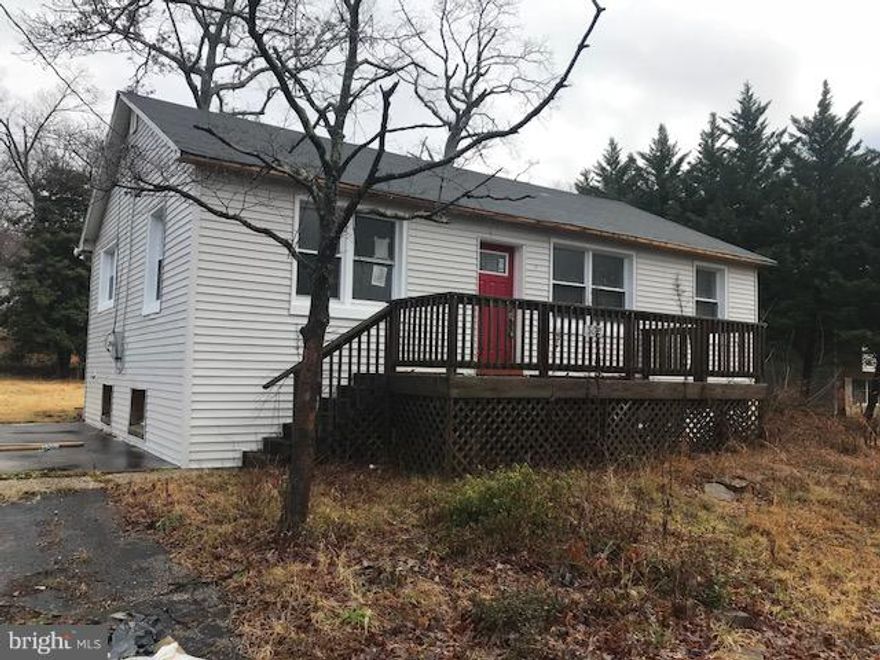 Great Location in Coveted Chelsea Beach! Wonderful Opportunity for Investment or Renovate your Dream Home! Property Sold Strictly AS-IS.