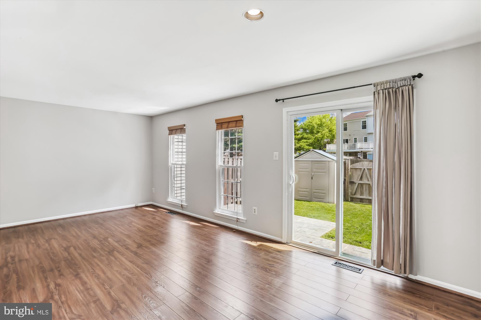 CASHELL MANOR - Residential