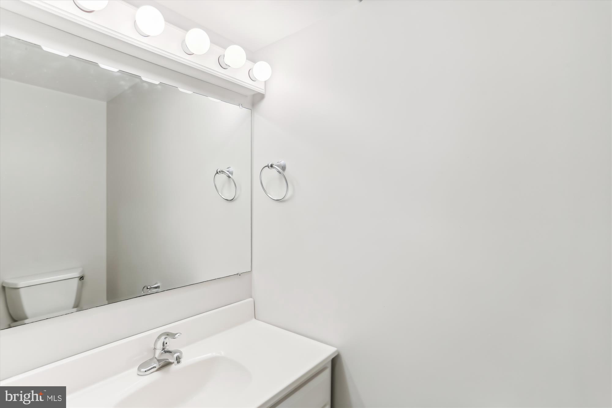 CASHELL MANOR - Residential